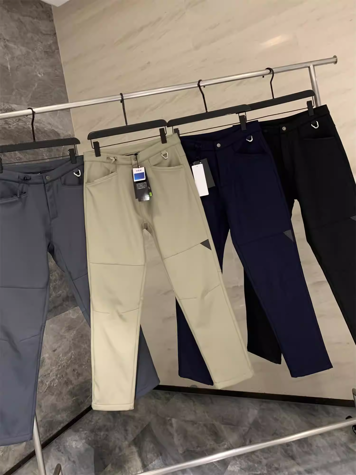 Don Quixote Nordic cao cấp dành cho ngoài trời! Quần dài nam mùa đông may đo 3D, lót lông cừu, dày dặn, kiểu dáng thời trang