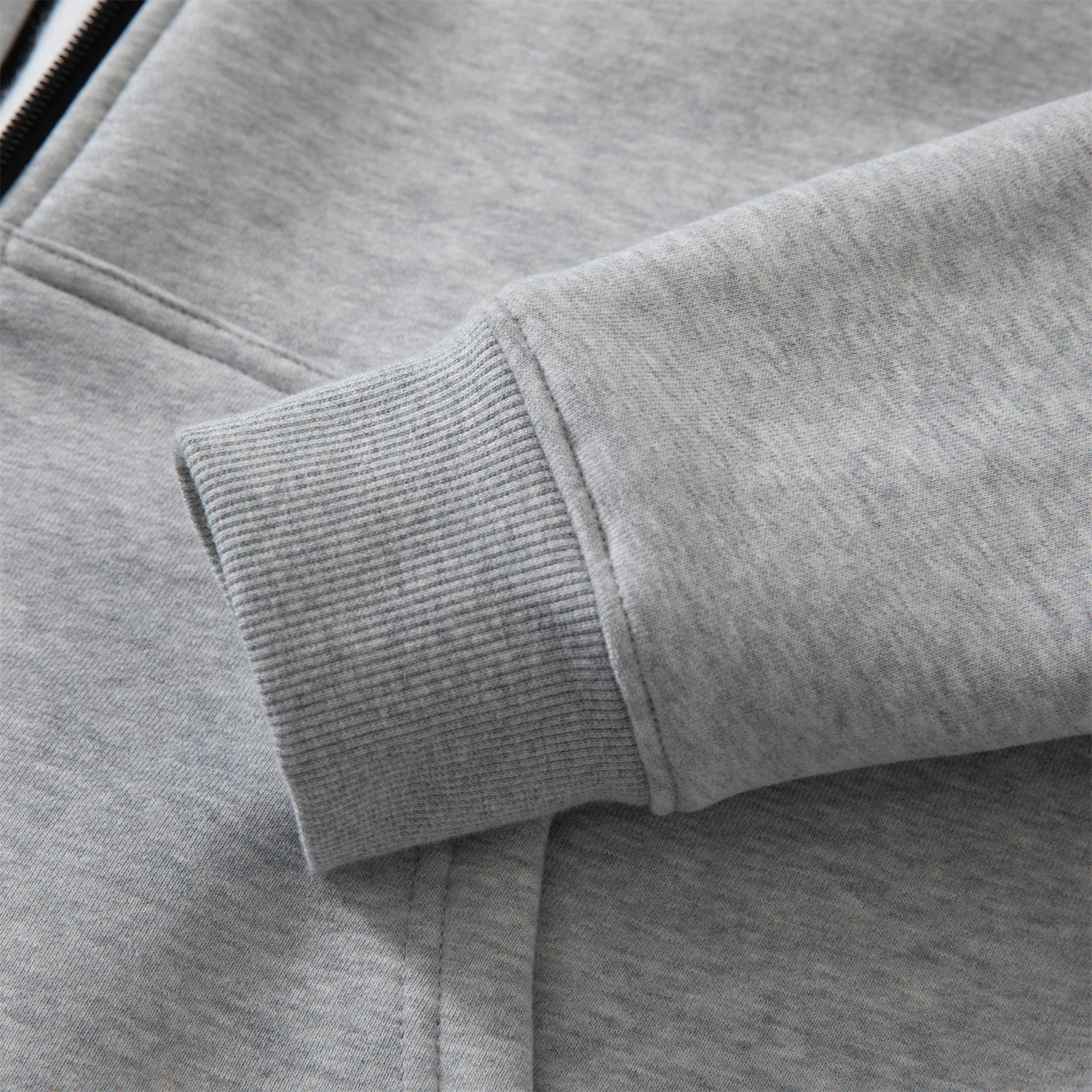 Đơn đặt hàng của công ty Don Quixote ODM! Áo khoác cardigan có mũ, chất liệu lót lông cừu giữ ấm! Áo khoác nỉ unisex màu trơn, phong cách thường ngày, hợp thời trang cho mùa thu đông.