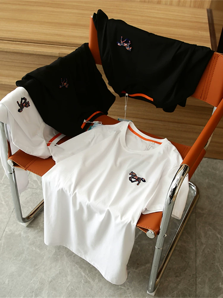 Don Quixote, sự sang trọng của Ý! Công nghệ cảm ứng mát mẻ! Thêu hình ngựa nhiều màu sắc! Áo thun ngắn tay mùa hè phong cách thường ngày