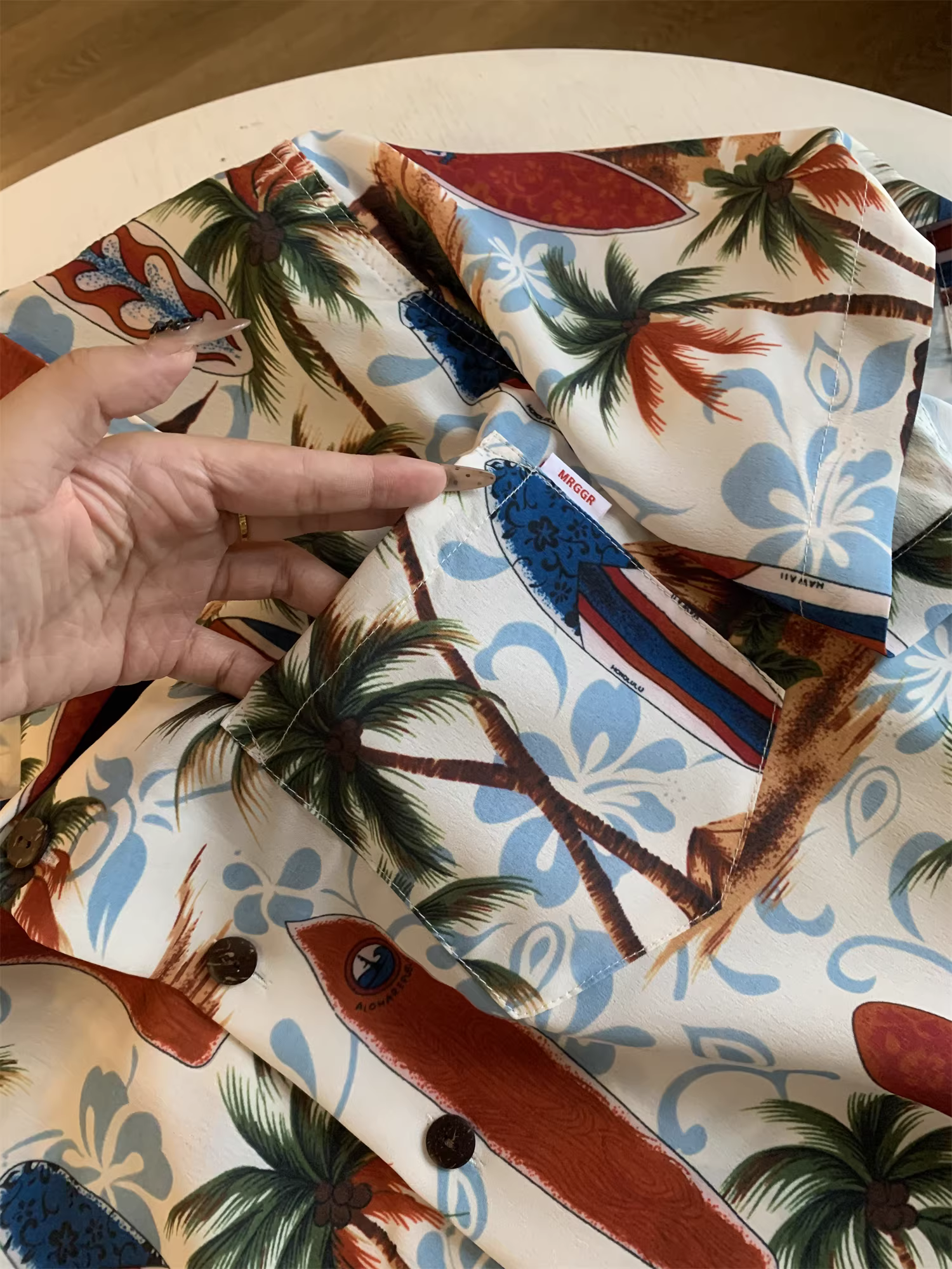 Phong cách nghỉ dưỡng Hawaii của Don Quixote! Thiết kế cổ Cuba, áo sơ mi nam mùa hè in họa tiết, kiểu dáng thời trang ngắn tay đang thịnh hành