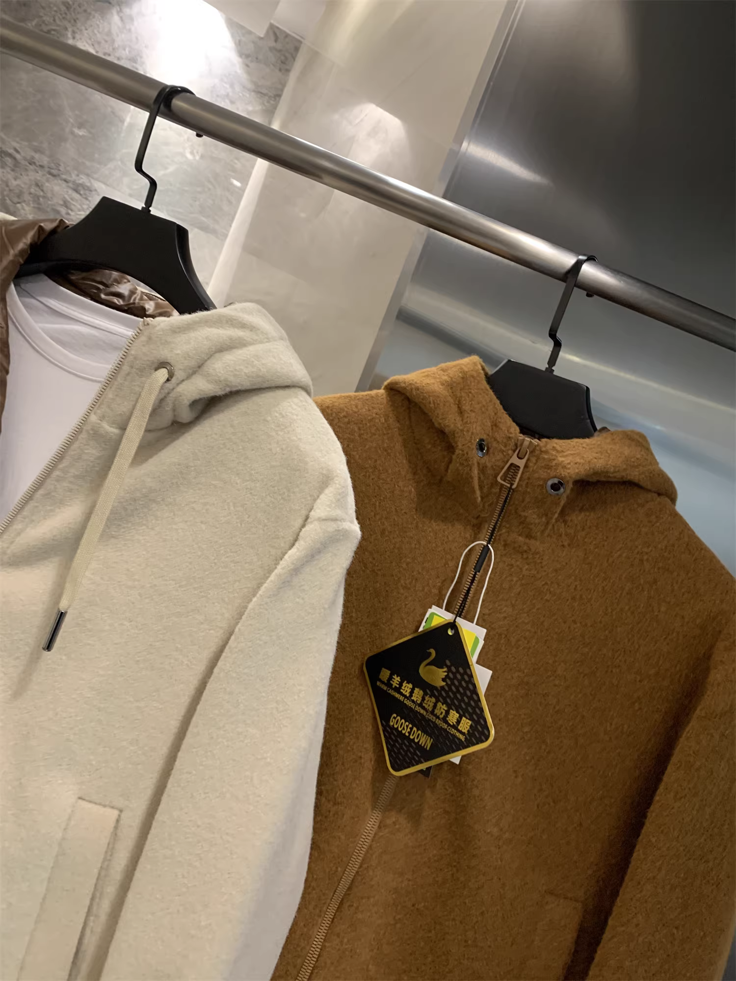 Áo khoác lông vũ siêu ấm Don Quixote! Áo giữ nhiệt bằng lông cừu! Áo khoác lông giả dày dặn có mũ trùm đầu dành cho nam