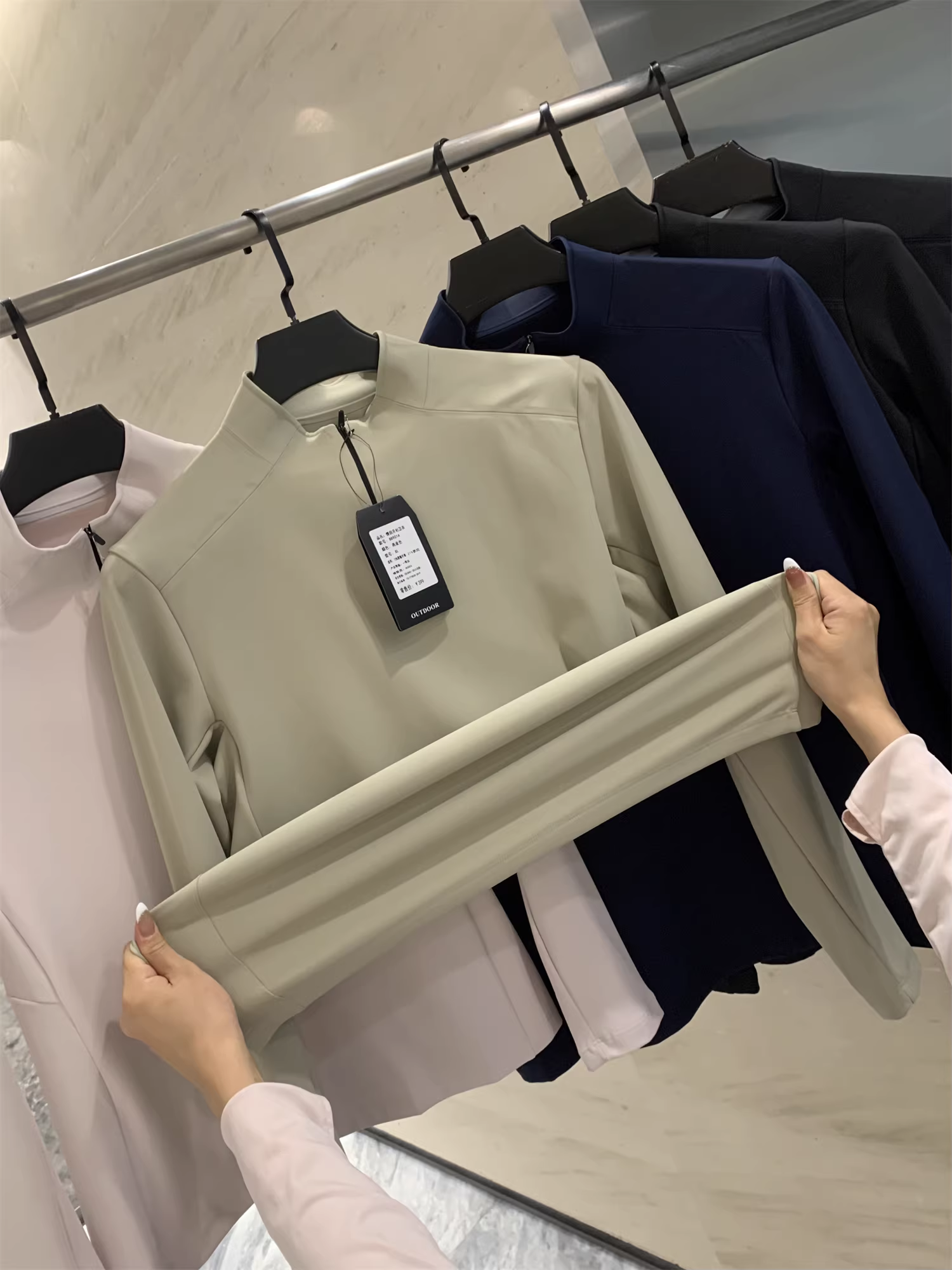 Don Quixote Outdoor N Series! Áo len thể thao cổ đứng nửa khóa kéo giữ ấm dài tay cho cặp đôi, lớp áo lót