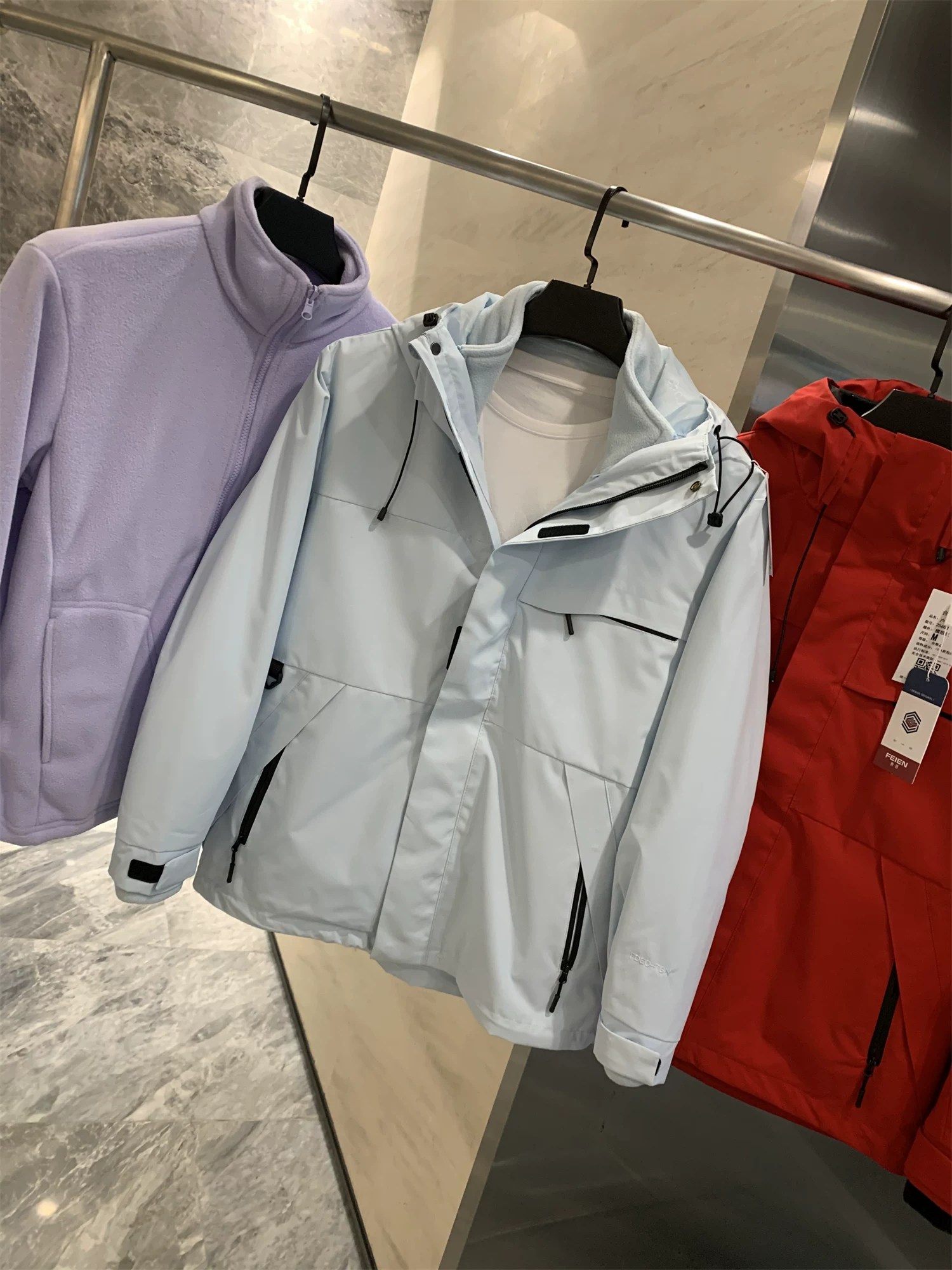 Don Quixote Áo khoác ngoài 3 trong 1! Có lớp lót có thể tháo rời! Áo khoác có mũ trùm đầu chống gió thời trang dành cho nam và nữ trong mùa thu đông.