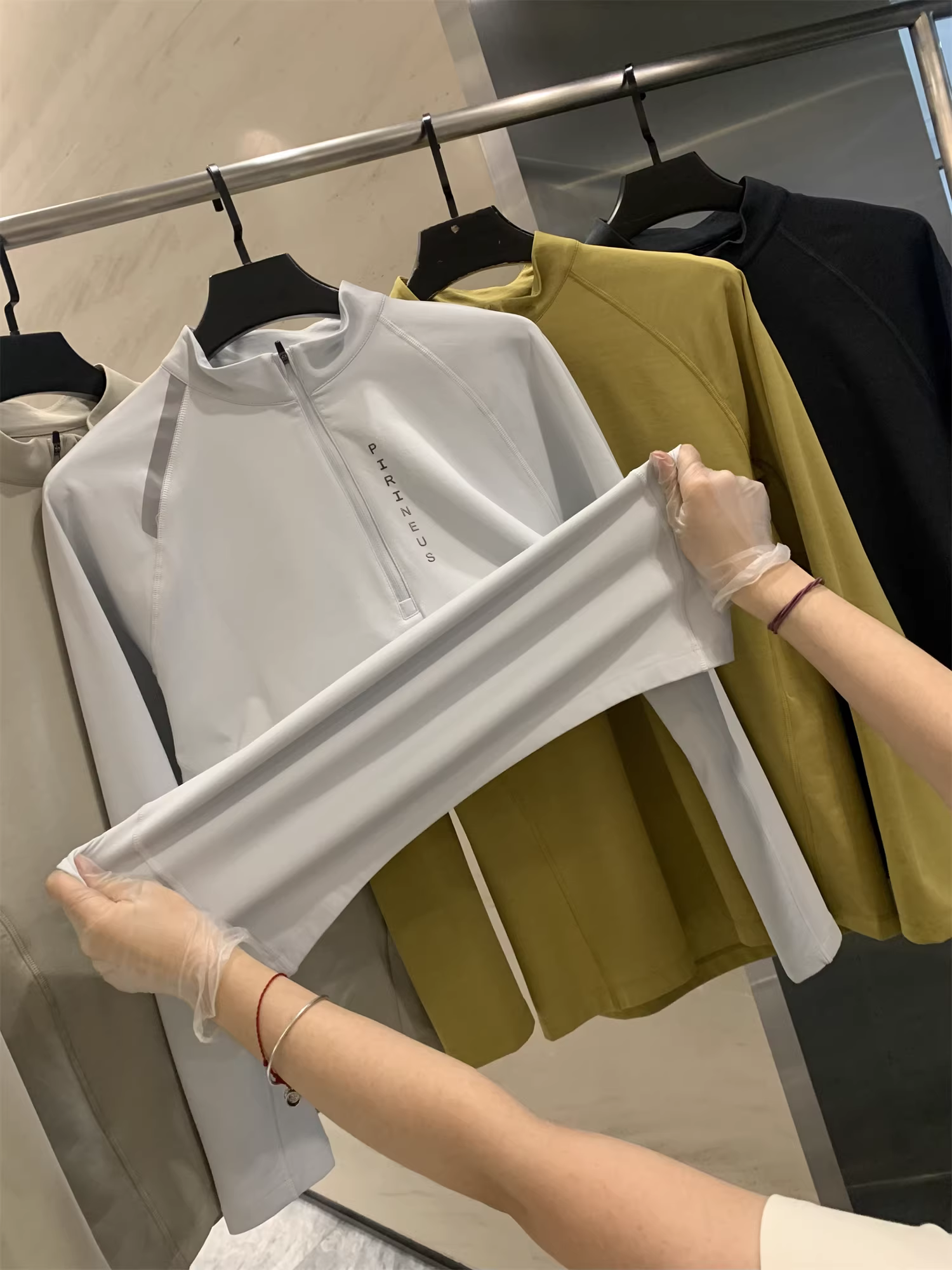 Áo giữ nhiệt Don Quixote WARM! Thiết kế 3D! Áo lót thể thao nam dài tay, khóa kéo nửa thân.