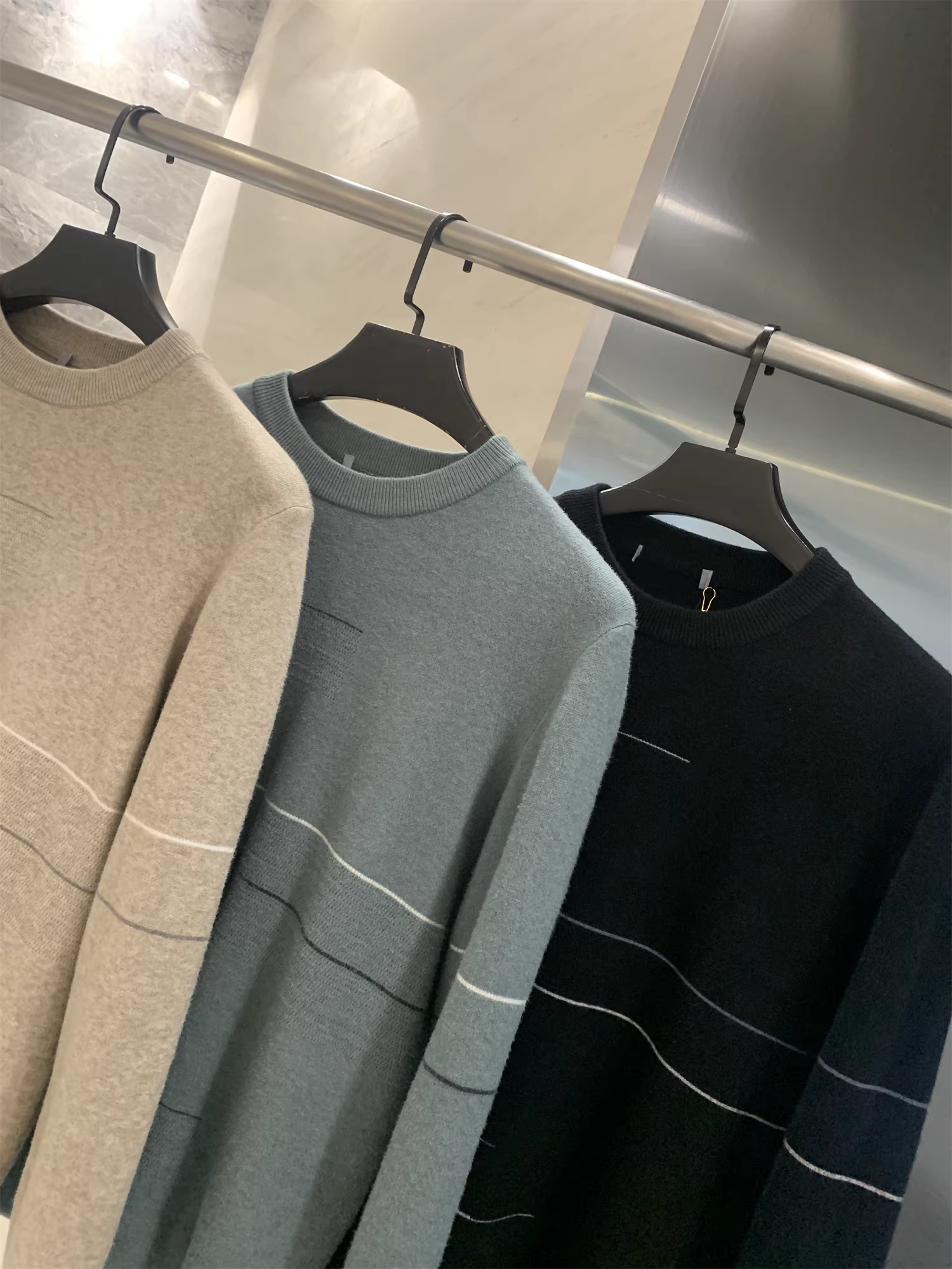 Áo len nam cổ tròn dệt jacquard họa tiết Don Quixote! Tinh tế và thân thiện với làn da! Áo len dệt kim cổ tròn nam mùa thu đông