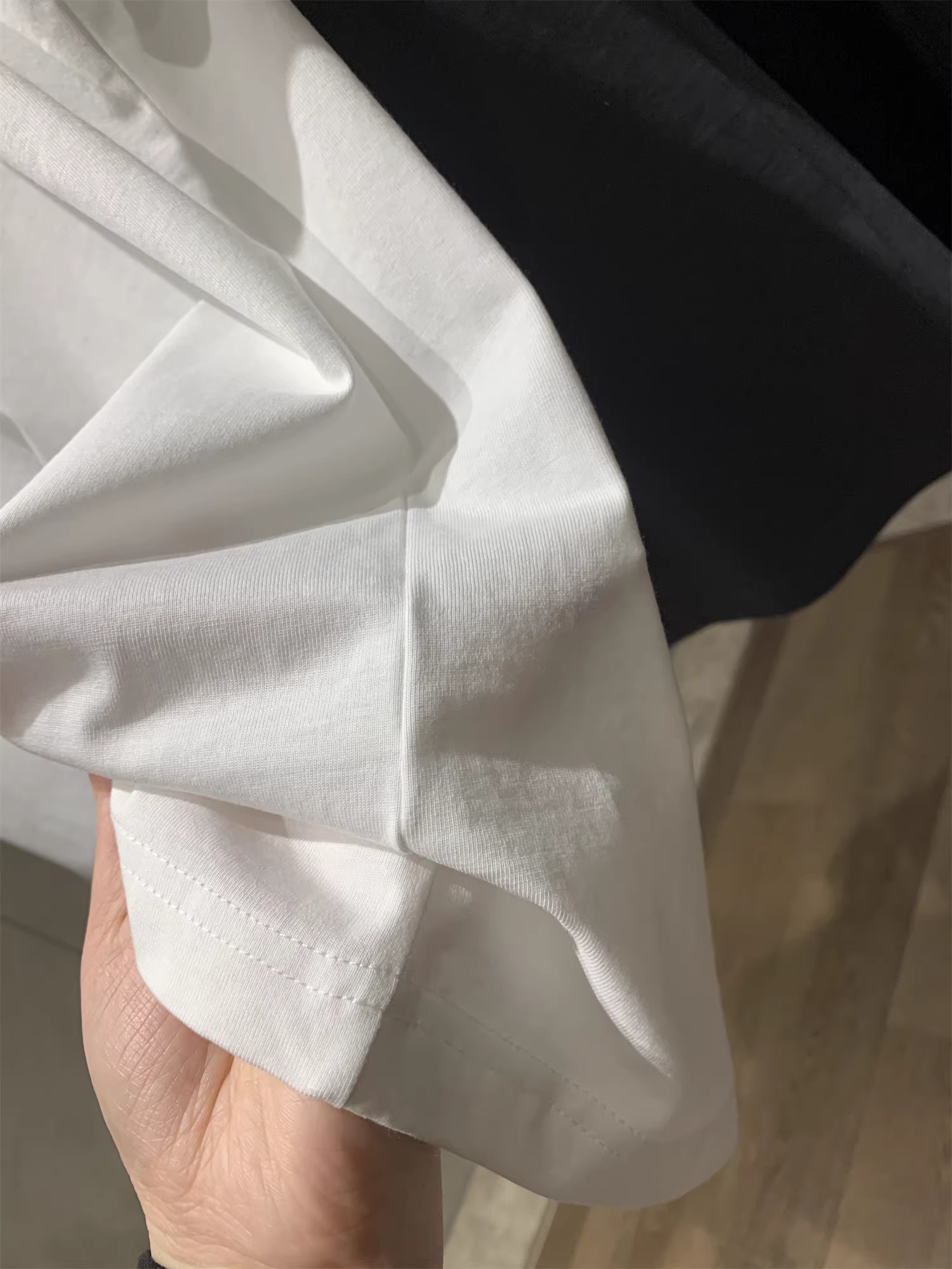 Don Quixote đóng hộp! 220g cotton sợi dài! Áo thun nam cổ tròn cơ bản đa năng mùa hè.