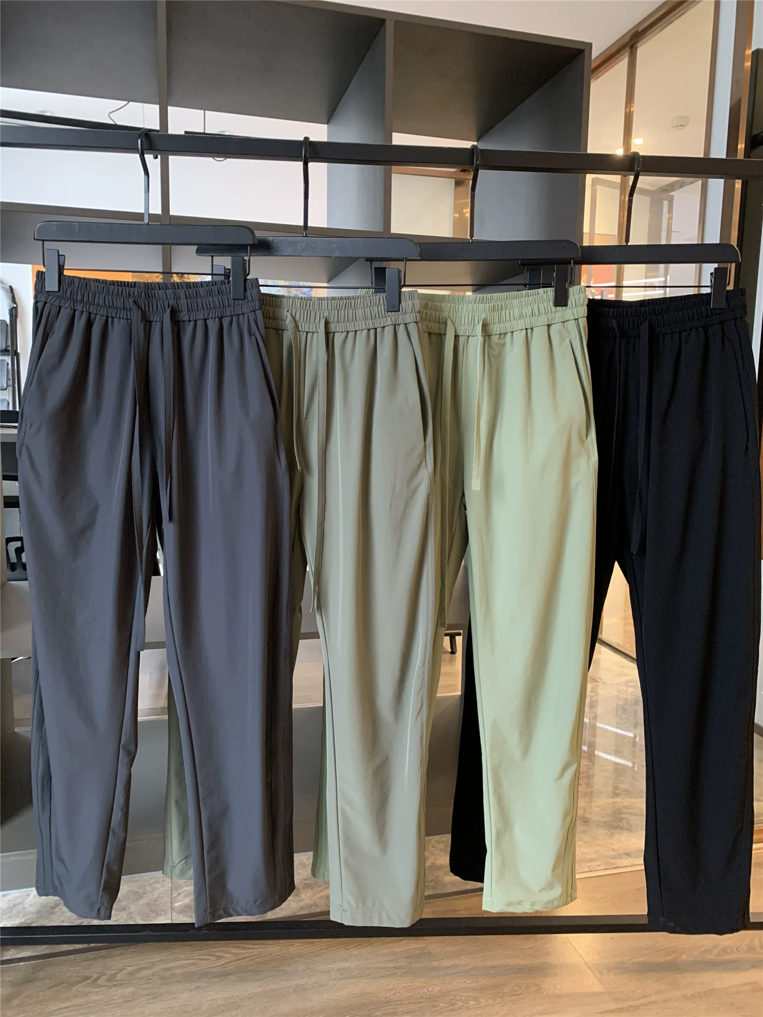 Đơn đặt hàng của công ty Don Quixote ODM! Tủ 298! Quần âu nam 3D may đo, thoải mái, co giãn cao, thời trang mùa hè.