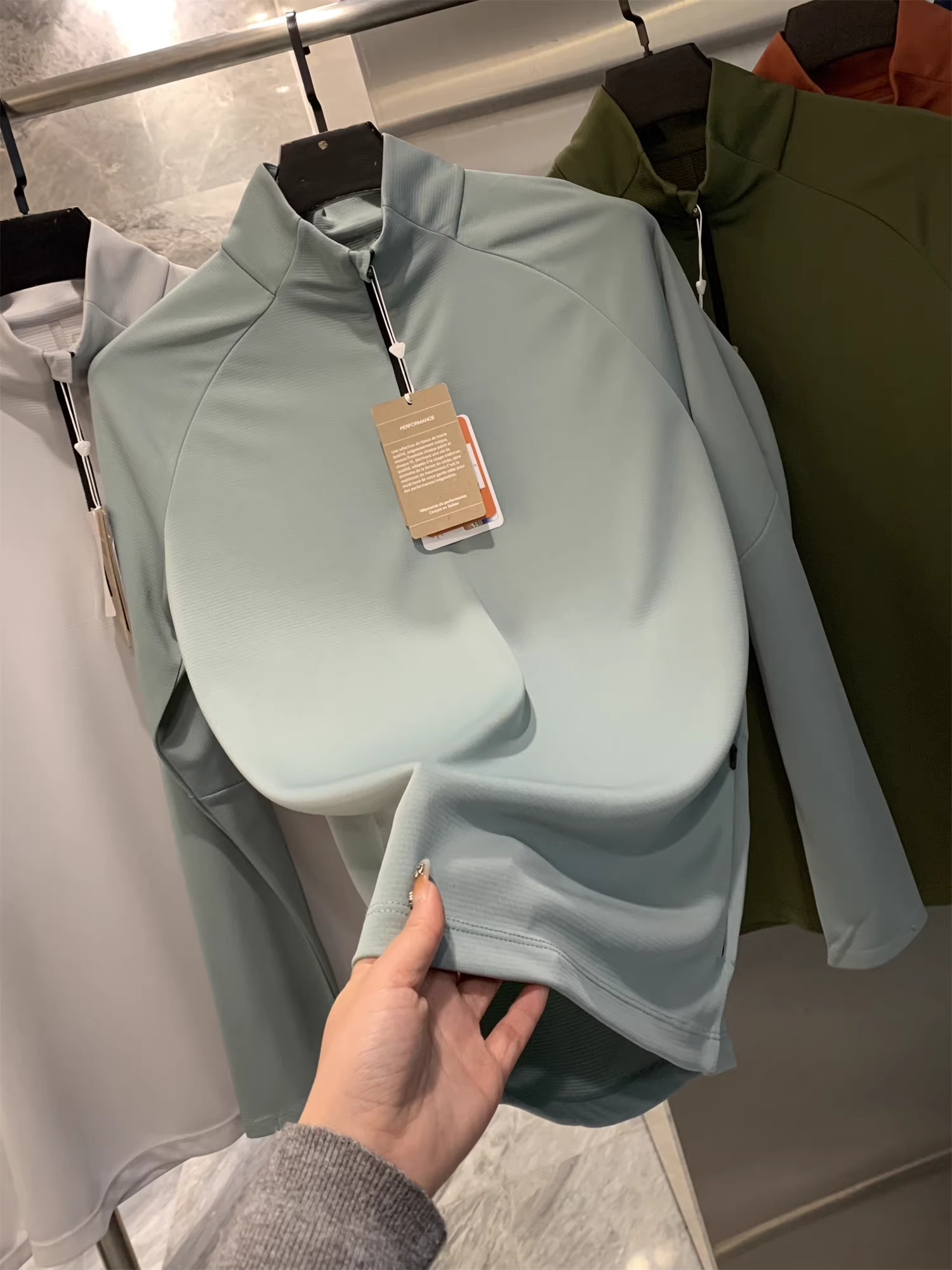 Don Quixote Công nghệ tuyệt vời! UPF50+! Áo thun thể thao dài tay nửa khóa kéo dành cho cặp đôi ngoài trời