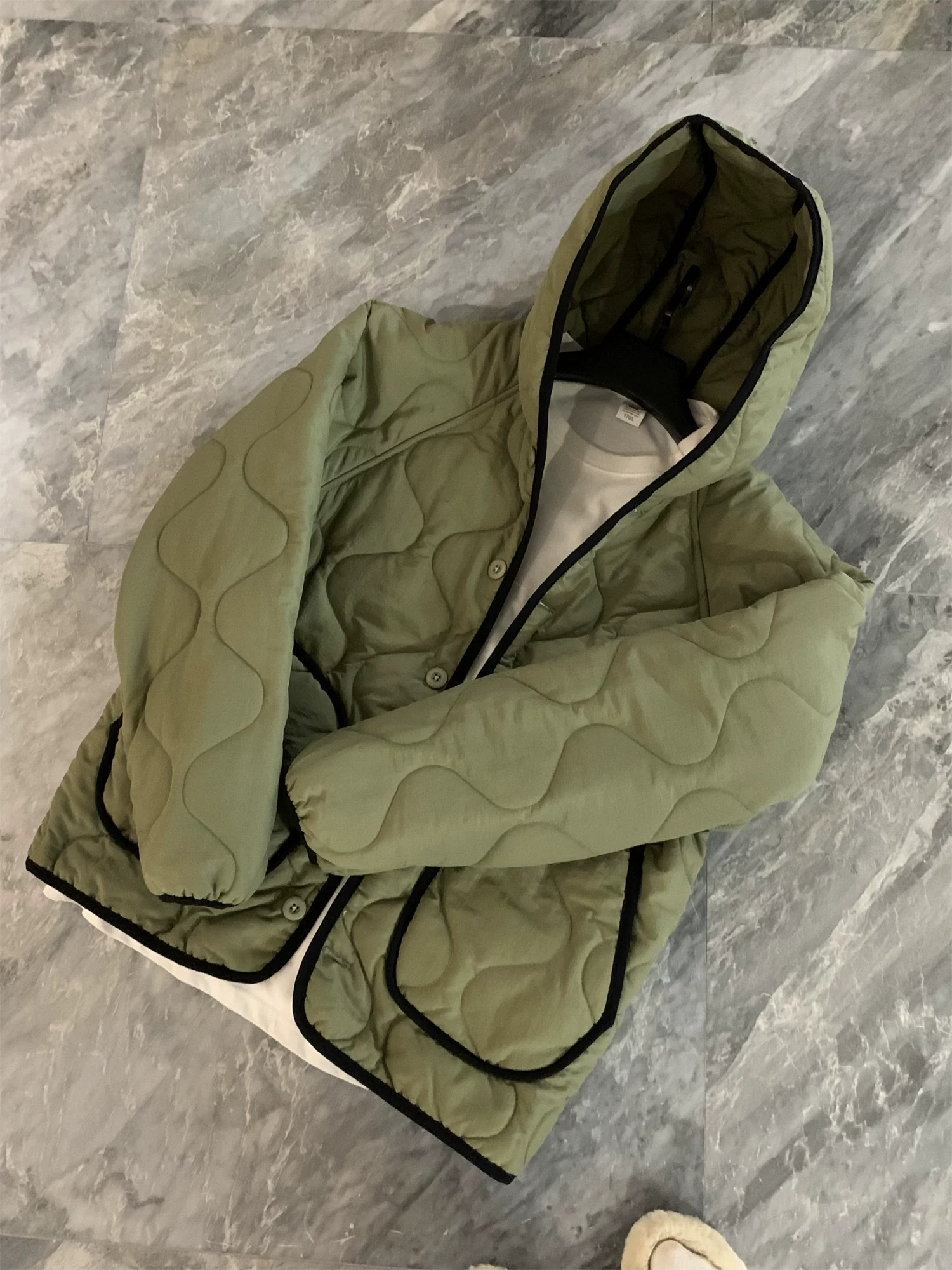 Don Quixote Phong cách Nhật Bản! Áo khoác cotton có mũ trùm đầu, viền xương cá, màu trơn, may chần bông dành cho nam giới, thích hợp cho mùa thu đông