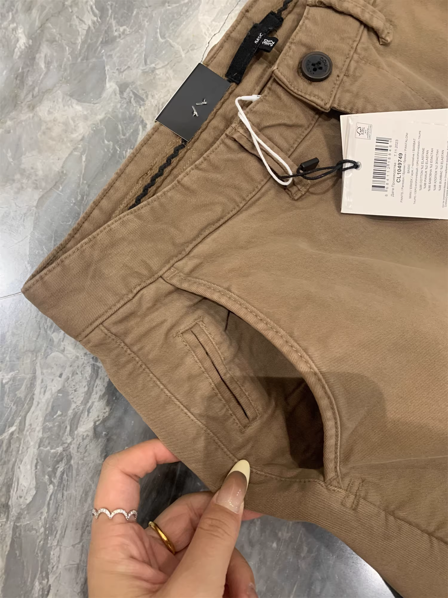 Don Quixote đến Thổ Nhĩ Kỳ! Sản phẩm tuyệt vời! Quần âu nam may ba chiều, màu trơn, đa năng, dáng thẳng.