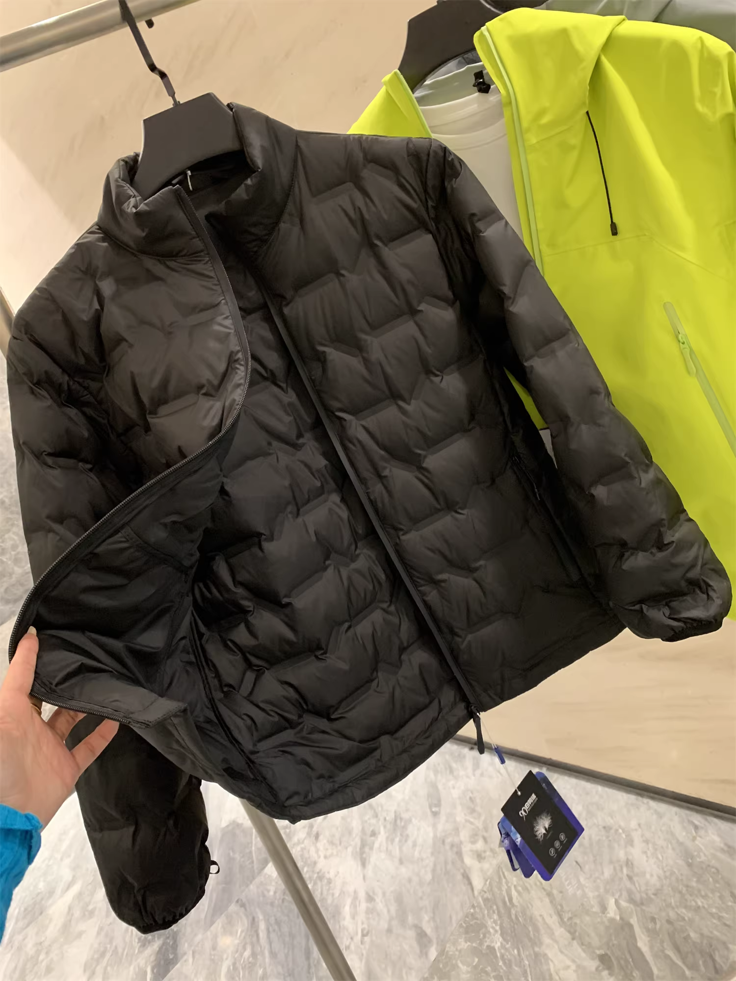 Don Quixote công nghệ chống thấm ba lớp hoàn toàn! Chức năng sử dụng ngoài trời trong đô thị! Áo khoác ấm có mũ trùm đầu + lớp lót bên trong