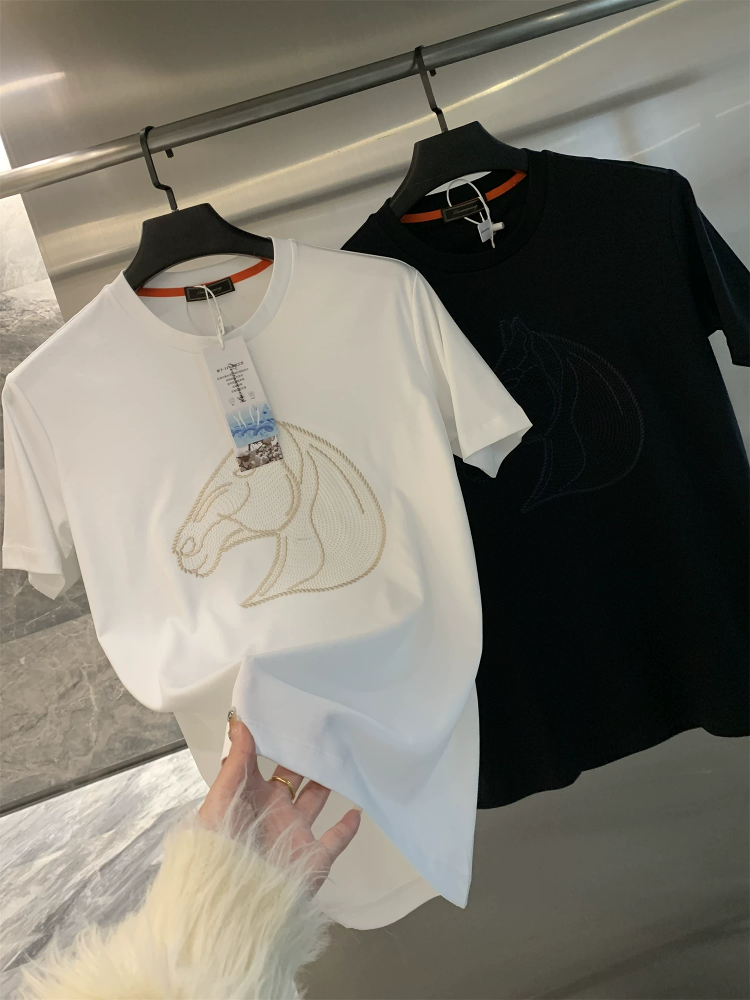 Áo thun nam tay ngắn thêu nổi 3D Don Quixote, chất liệu cotton mercer hóa tinh khiết 80% amoniac lỏng! Mềm mại như mây!