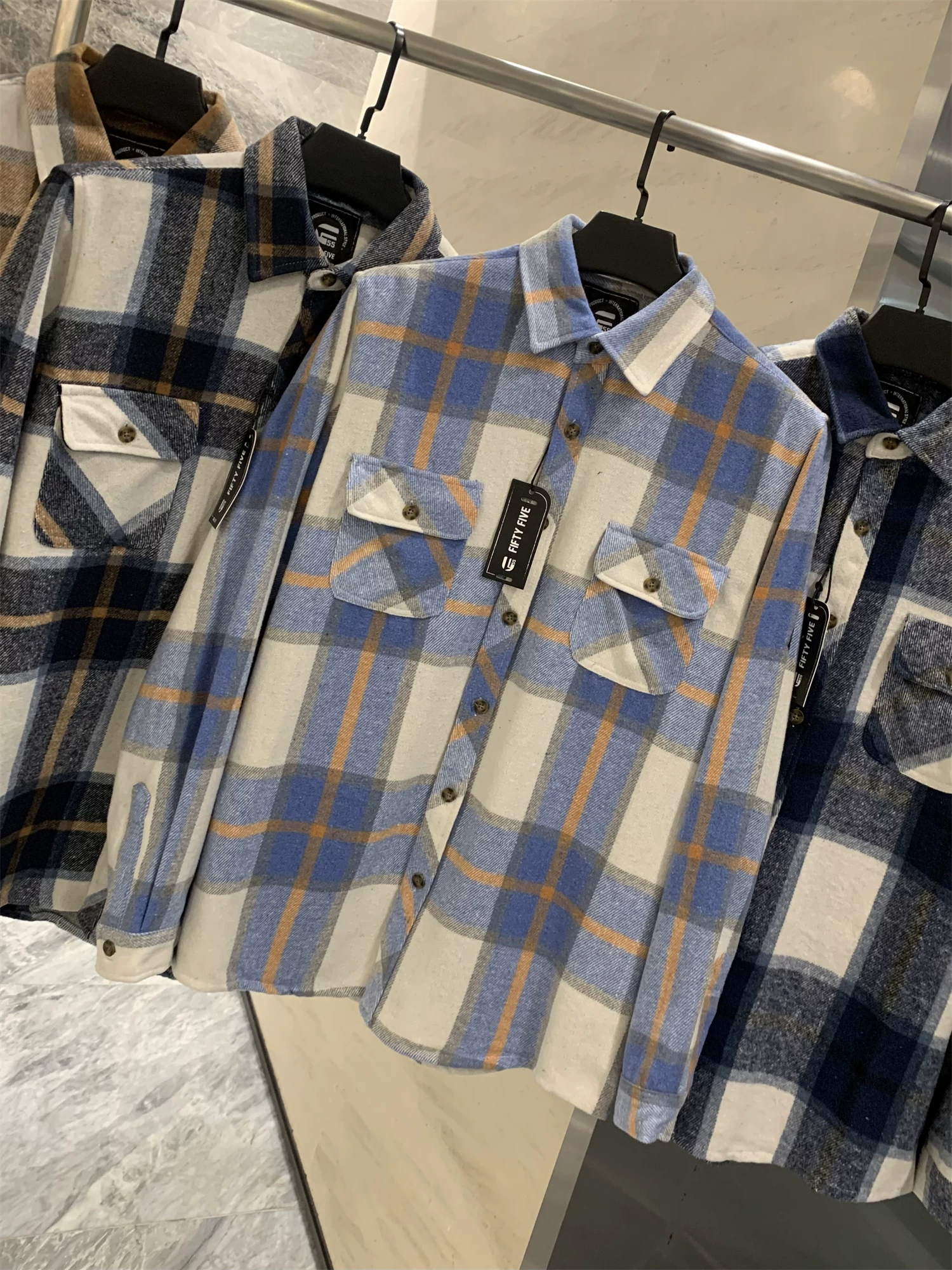 Don Quixote phong cách châu Âu! Áo khoác kiểu áo sơ mi kẻ ca rô ấm áp mùa thu đông nam, chất liệu giả len cừu dày dặn!