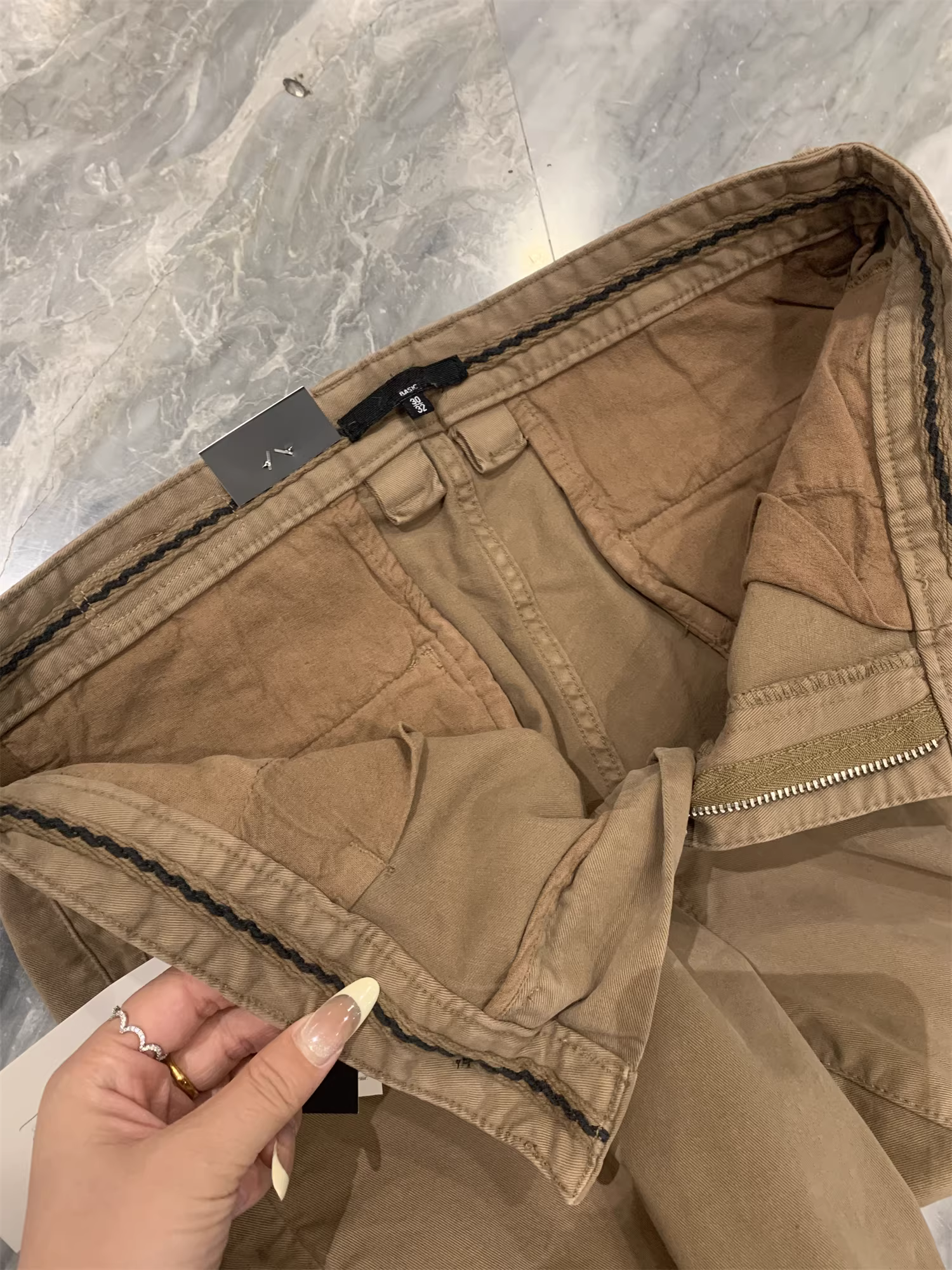 Don Quixote đến Thổ Nhĩ Kỳ! Sản phẩm tuyệt vời! Quần âu nam may ba chiều, màu trơn, đa năng, dáng thẳng.