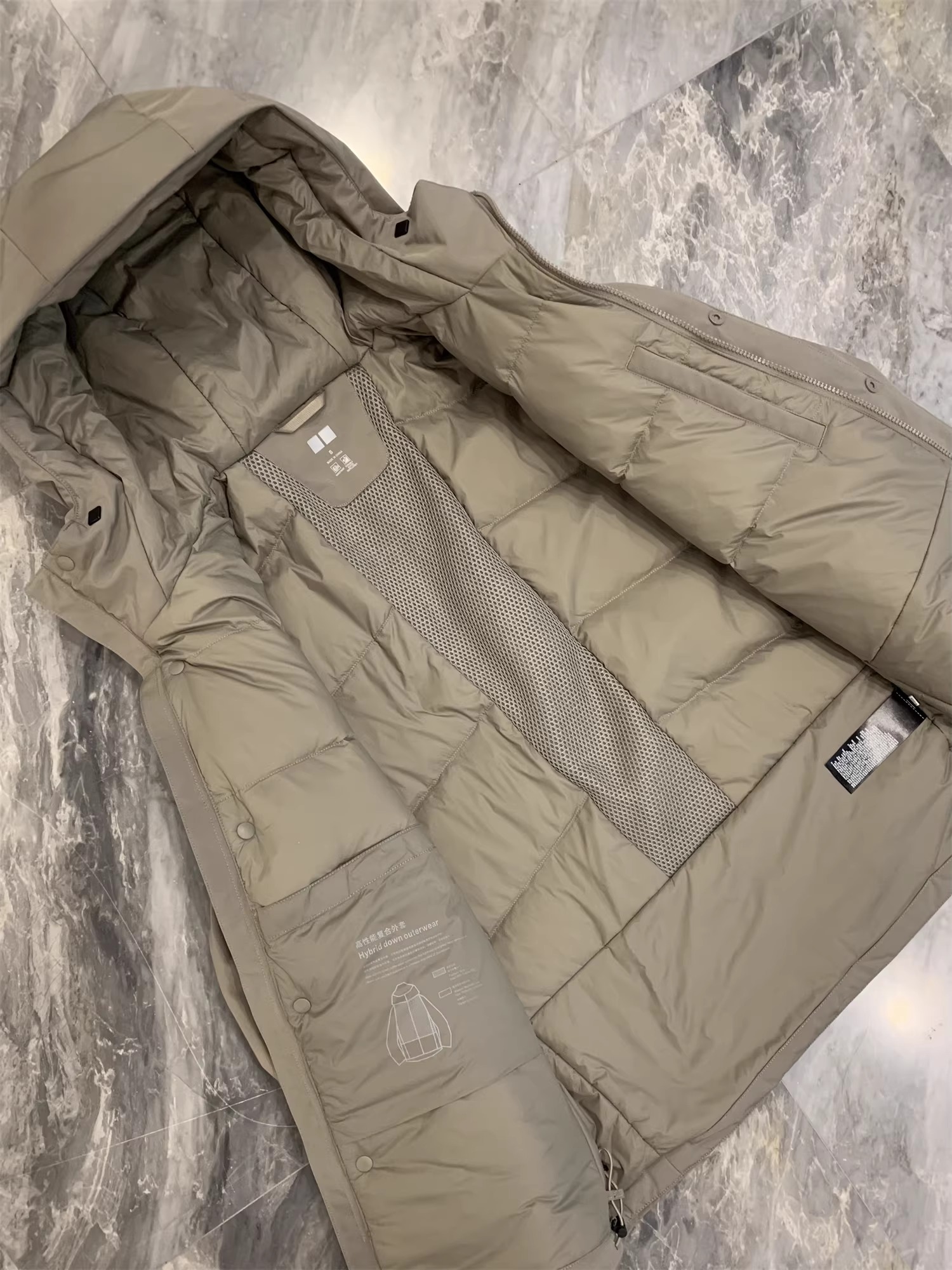 Áo khoác lông vũ Don Quixote High Performance 90 Duck Down! Áo khoác lông vũ có mũ trùm đầu, ấm áp mùa đông, chống gió, chống thấm nước.