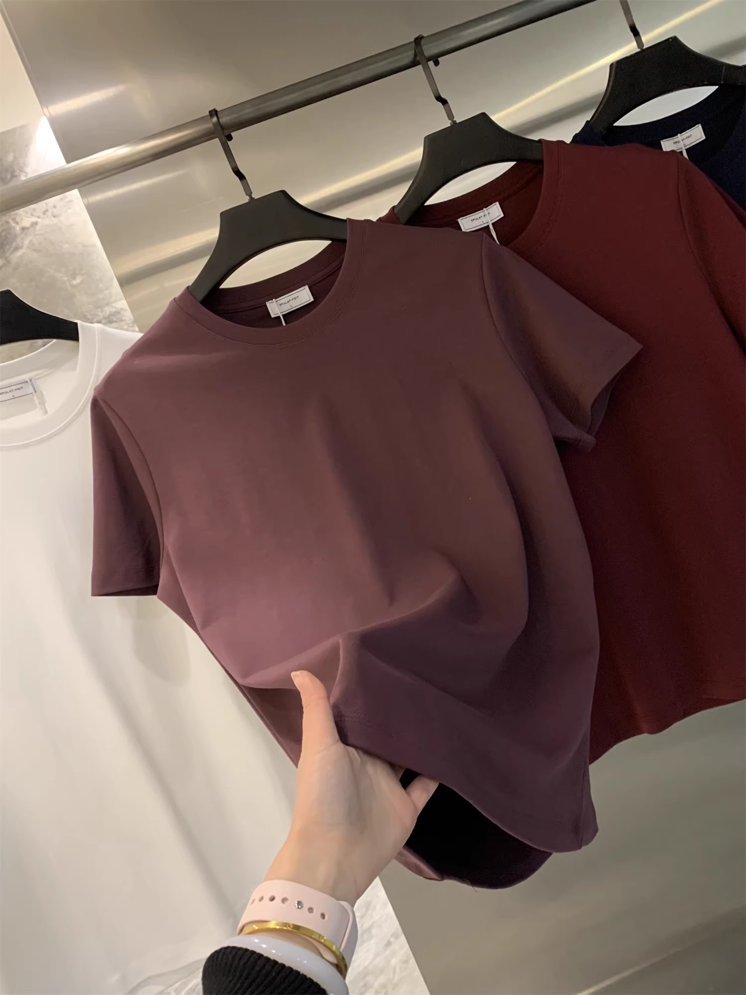 Don Quixote Ice Silk Soft Cotton! Áo thun ngắn tay cổ tròn mềm mại, thoáng khí, màu trơn đa năng mùa hè dành cho nam