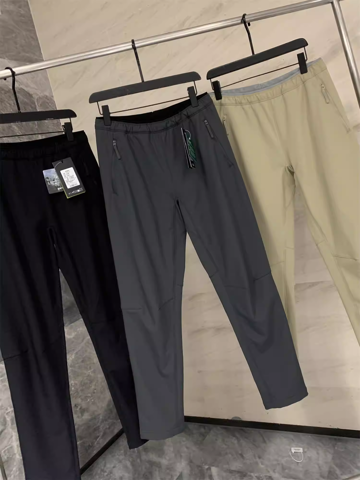 Don Quixote Outdoor Bird! Thiết kế 3D! Quần mùa thu đông lót nhung mỏng, co giãn, nhanh khô, ấm áp, kiểu dáng thường ngày.