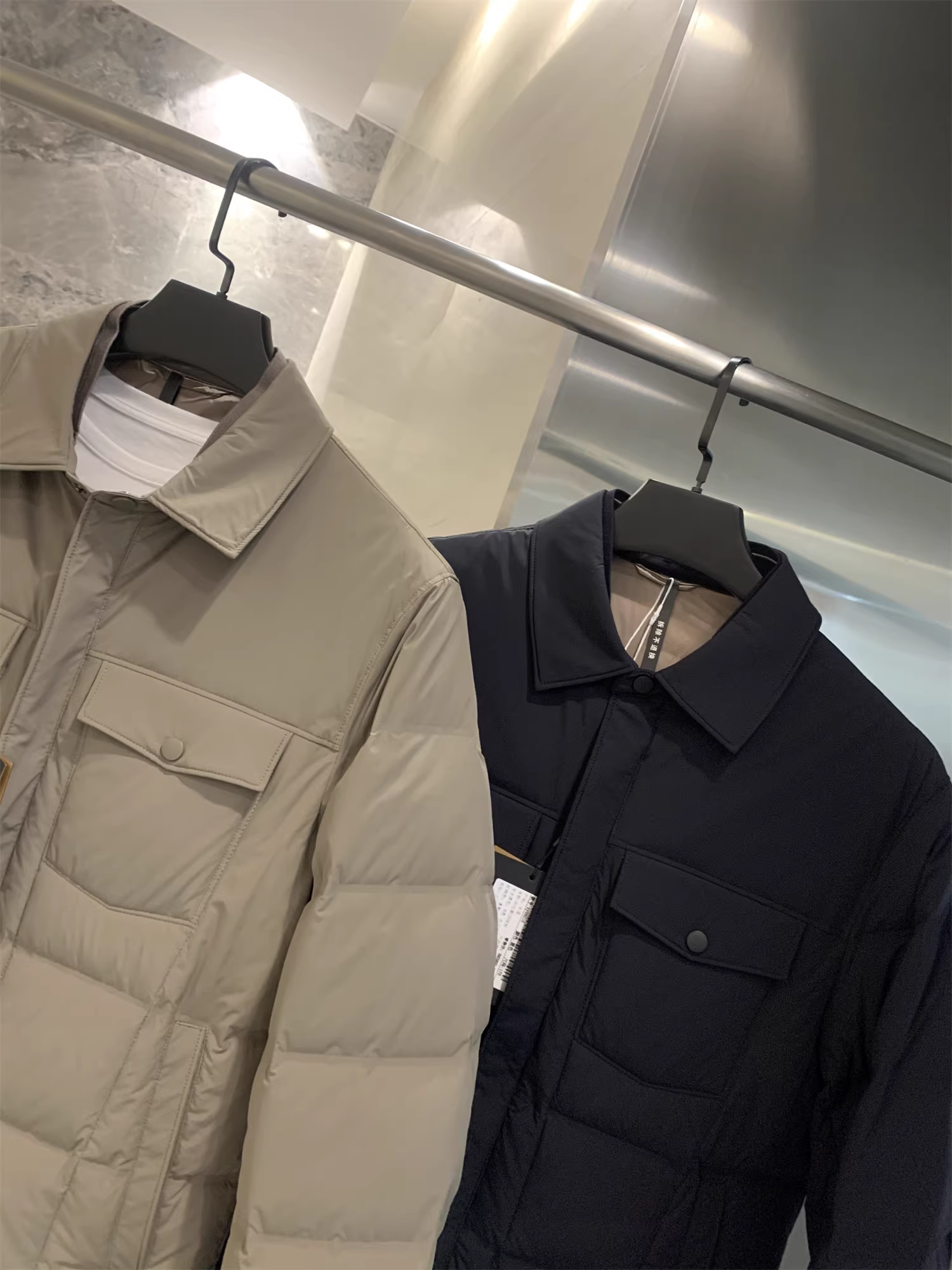 Áo khoác lông vũ Don Quixote 90% lông vịt! Mềm mại và thoải mái! Áo khoác lông vũ công sở lịch sự, ấm áp, có ve áo dành cho nam.