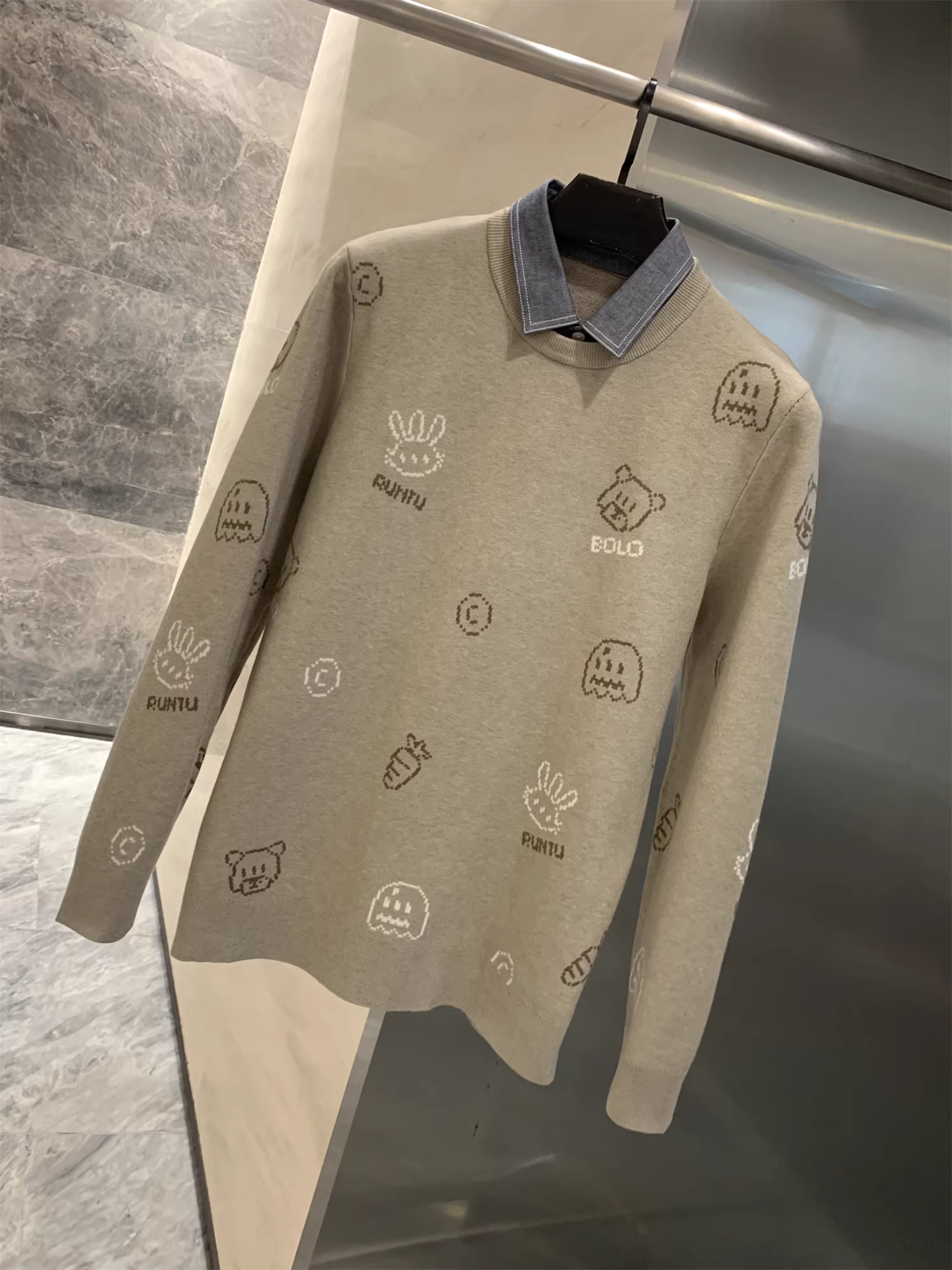 Ý tưởng thiết kế theo chủ đề biển của Don Quixote! Áo len dệt kim giả hai mảnh in họa tiết nhỏ dành cho nam mùa thu đông hợp thời trang