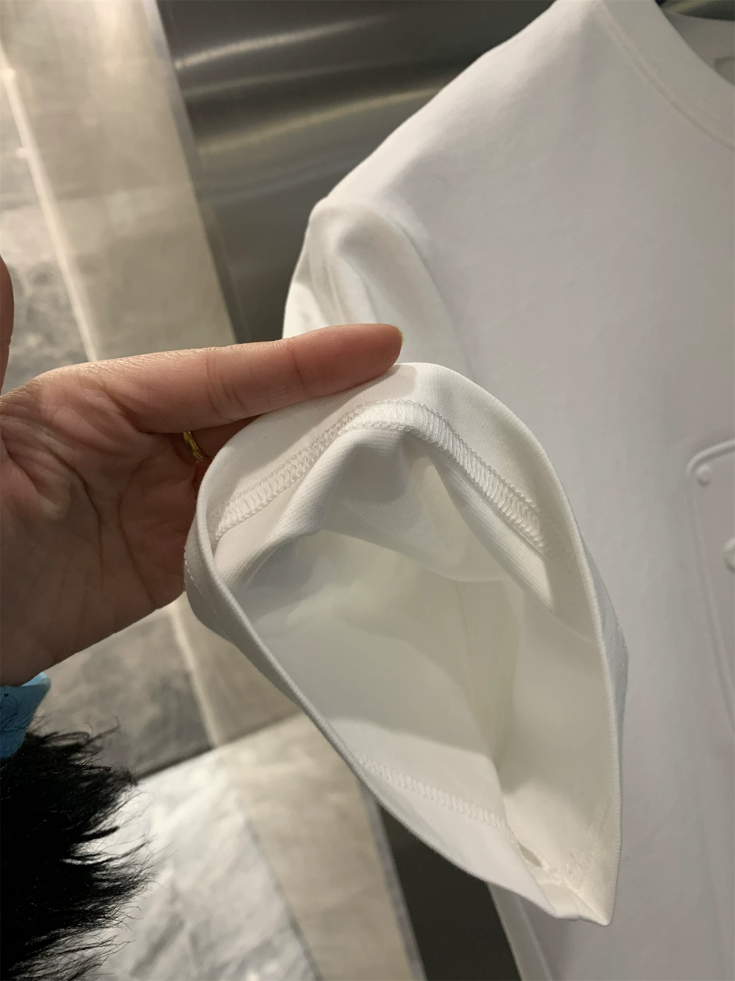 Phong cách nhà thiết kế Don Quixote! Thiết kế nổi 3D! Áo thun ngắn tay màu trơn mùa hè, phong cách giản dị, đa năng, dành cho cặp đôi.