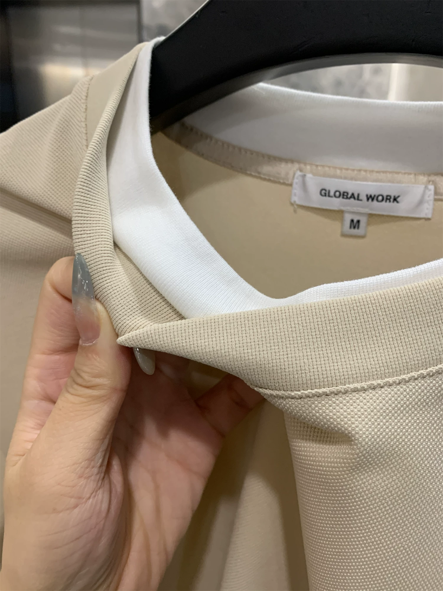 Don Quixote theo phong cách Nhật Bản! Thiết kế giả hai mảnh! Áo thun ngắn tay màu trơn, dáng rộng, đơn giản, giản dị, đa năng dành cho nam giới.