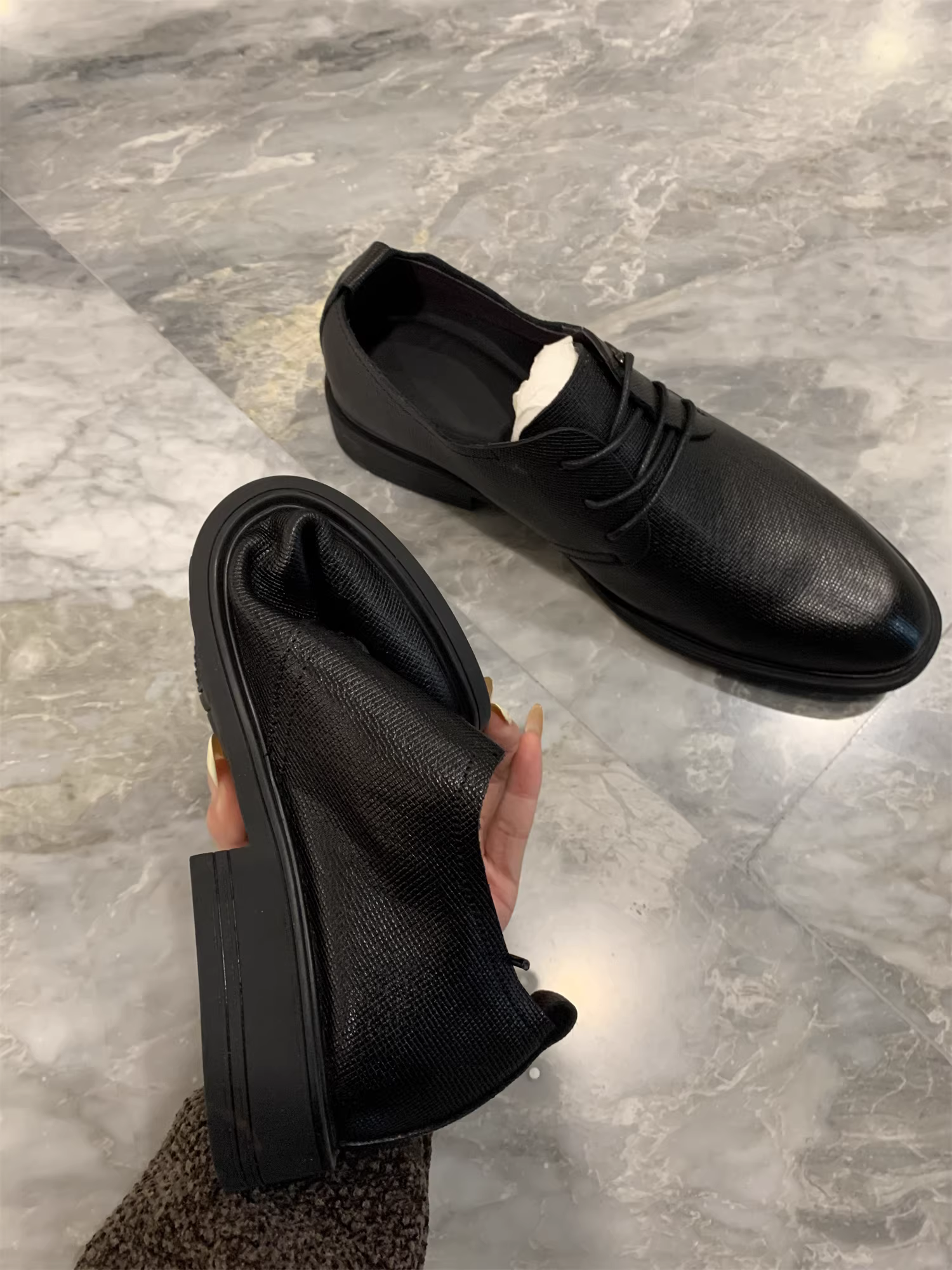 Don Quixote, chất liệu da thật tuyệt vời! Mặt trên có vân! Giày da thật nam, kiểu dáng công sở lịch lãm, mũi tròn, buộc dây.