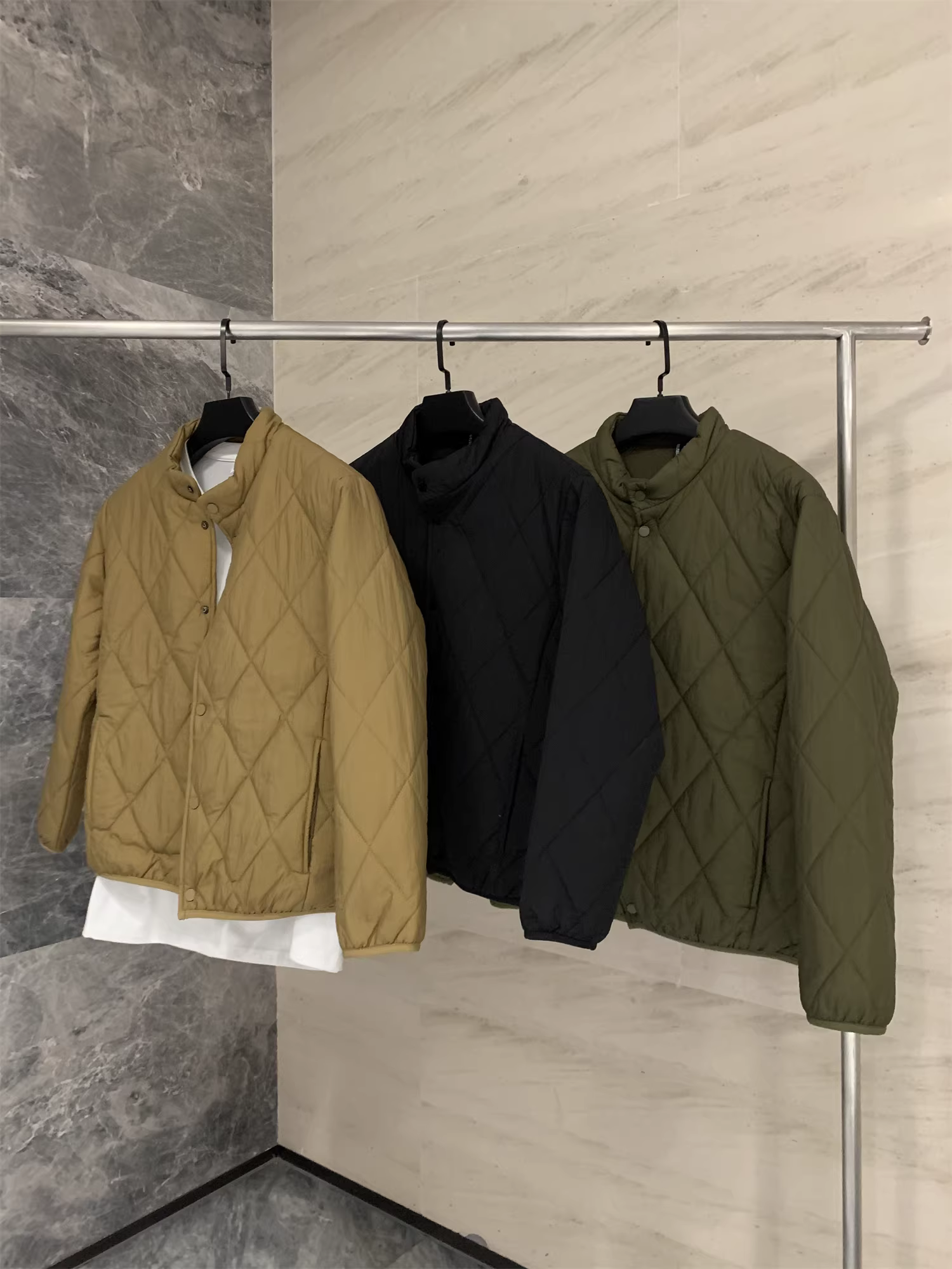 Don Quixote Hàng hóa thời thượng theo phong cách Nhật Bản! Chất liệu cotton ấm áp, hiệu quả về mặt công nghệ! Áo khoác cotton nhiều lớp cổ điển cho mùa thu đông.