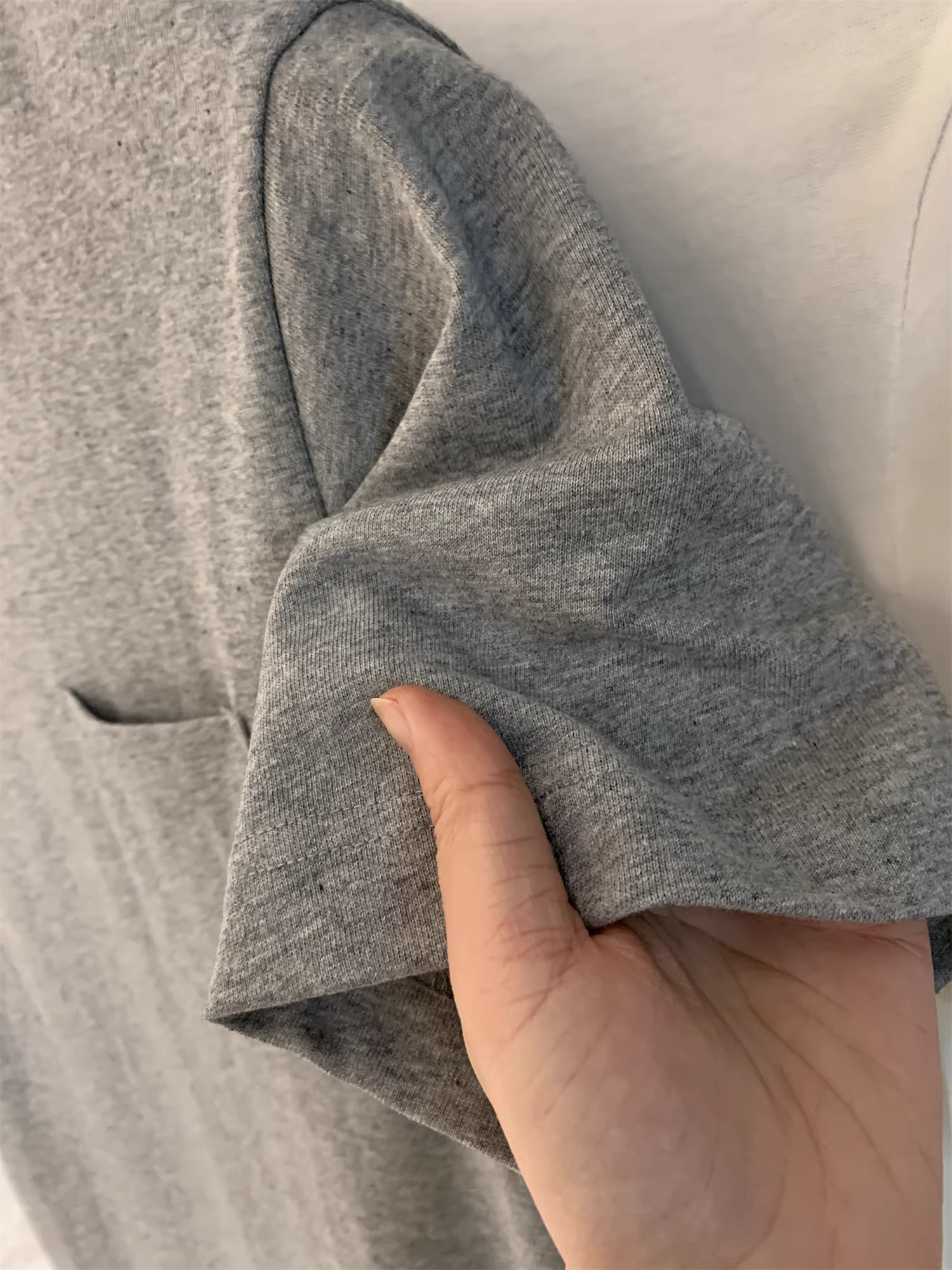 Don Quixote chất liệu cotton Xinjiang chải kỹ nặng 300g! Áo thun nam mùa hè màu trơn cổ tròn có túi tay ngắn hợp thời trang