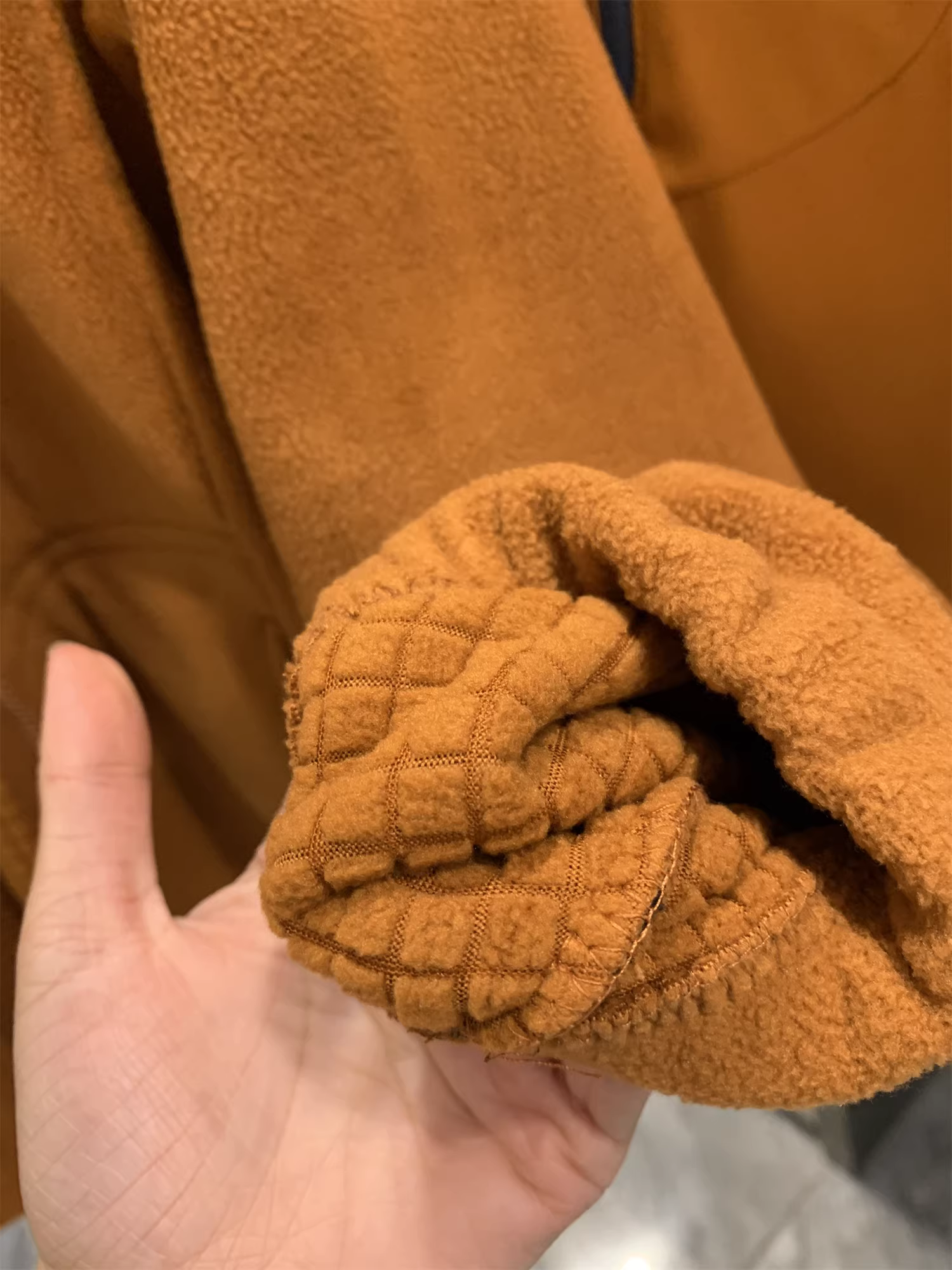 Don Quixote thực sự là ba trong một! Áo khoác ngoài trời kiểu núi dày dặn và ấm áp mùa thu đông dành cho nam và nữ.