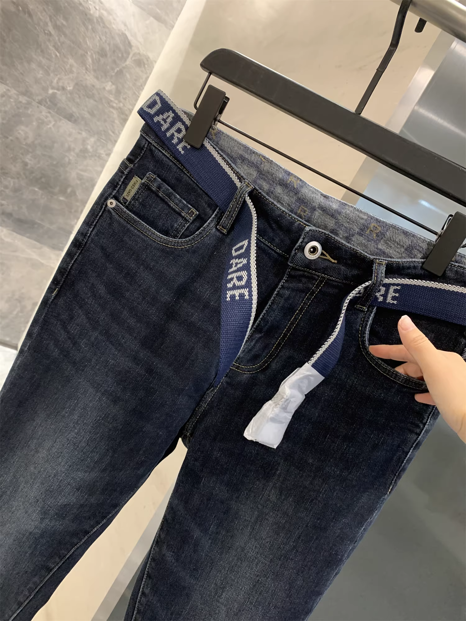 Công nghệ sợi nhiệt Don Quixote! Tặng thắt lưng! Quần jean nam màu xanh cổ điển, lót lông cừu, ấm áp, phong cách thường ngày