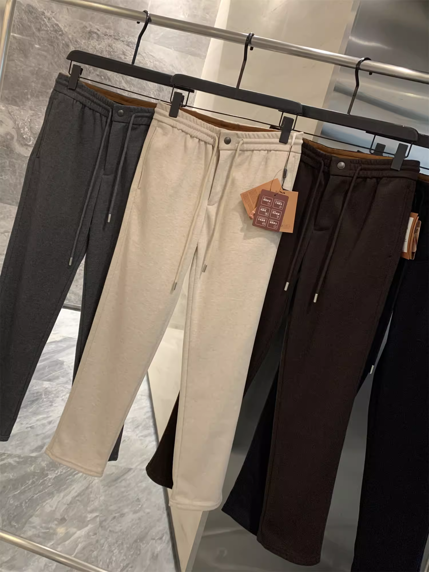 Phong cách tiền cổ Ý của Don Quixote! Chất liệu len pha acetate! Quần âu nam dáng thẳng, dày dặn, ấm áp, chất liệu mềm mại.