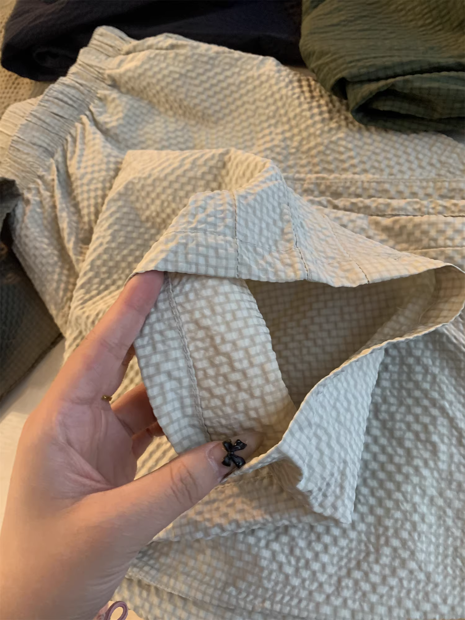 Don Quixote, mặc thoải mái! Chất liệu cotton bong bóng mang lại cảm giác mát lạnh! Kiểu dáng mỏng, quần chống nắng unisex, quần mặc thường ngày, quần điều hòa, hợp thời trang.