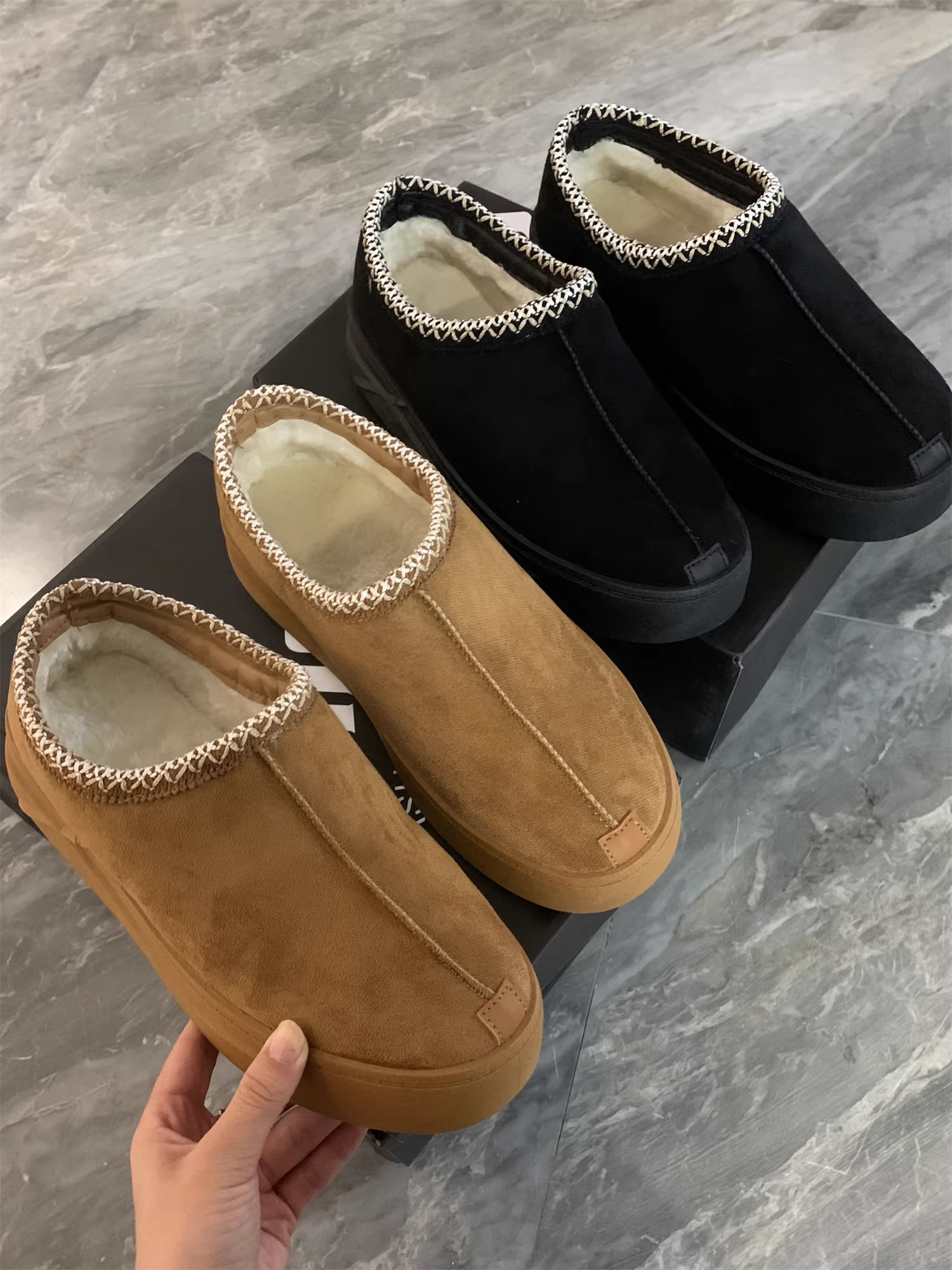 Don Quixote, thật ấm áp! Da lộn + đế chống trơn! Giày cotton lót lông cừu mùa đông, ấm áp, chống gió, đa năng, đơn giản.