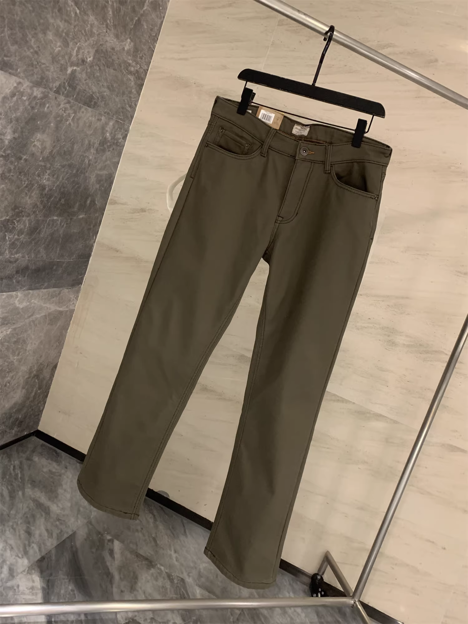 Don Quixote Bắc Mỹ Ngoài trời! Quá trình giặt bền bỉ! Quần dài mùa thu đông lót lông cừu dày dặn ấm áp, kiểu dáng thường ngày