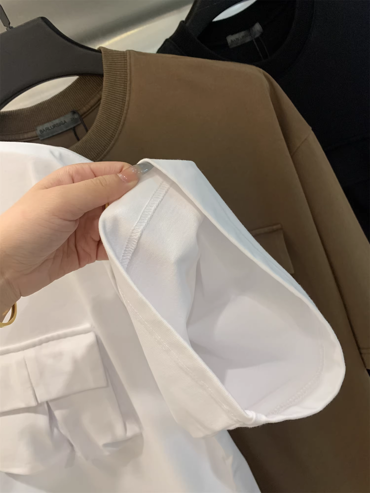 Chức năng của dòng sản phẩm Don Quixote Outdoor Mountain! Áo thun mùa hè nhanh khô, thoáng mát, dáng rộng, túi ba chiều, kiểu dáng công sở, thường ngày, tay ngắn