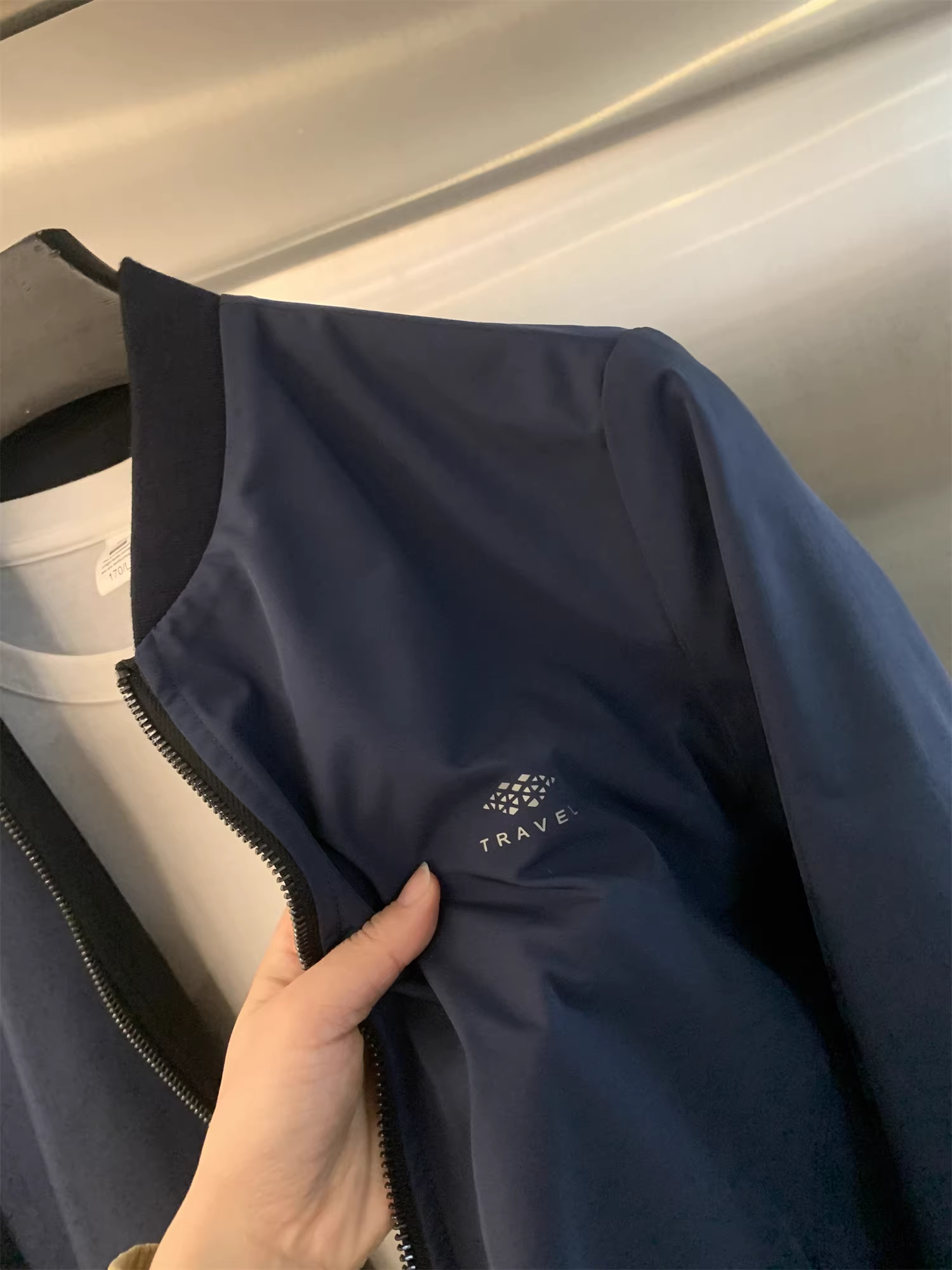 Hàng phúc lợi Don Quixote! Có thể đảo ngược! Phong cách Xuân Thu, Áo khoác cổ bóng chày mịn màng, tinh tế, thoáng khí dành cho nam.