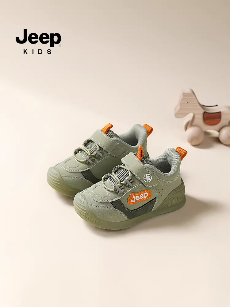 Giày trẻ em Jeep, giày bé trai, giày thể thao trẻ em, giày trẻ mới biết đi chống trượt ngoài trời nhẹ và ổn định mùa thu mới 2025