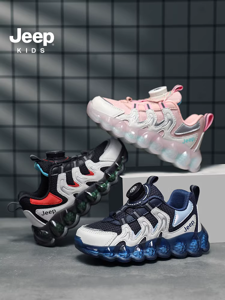 Giày thể thao bé trai Jeep đế mềm thoáng khí giày trẻ em 2025 mới xuân thu lưới nhẹ giày chạy bộ trẻ em