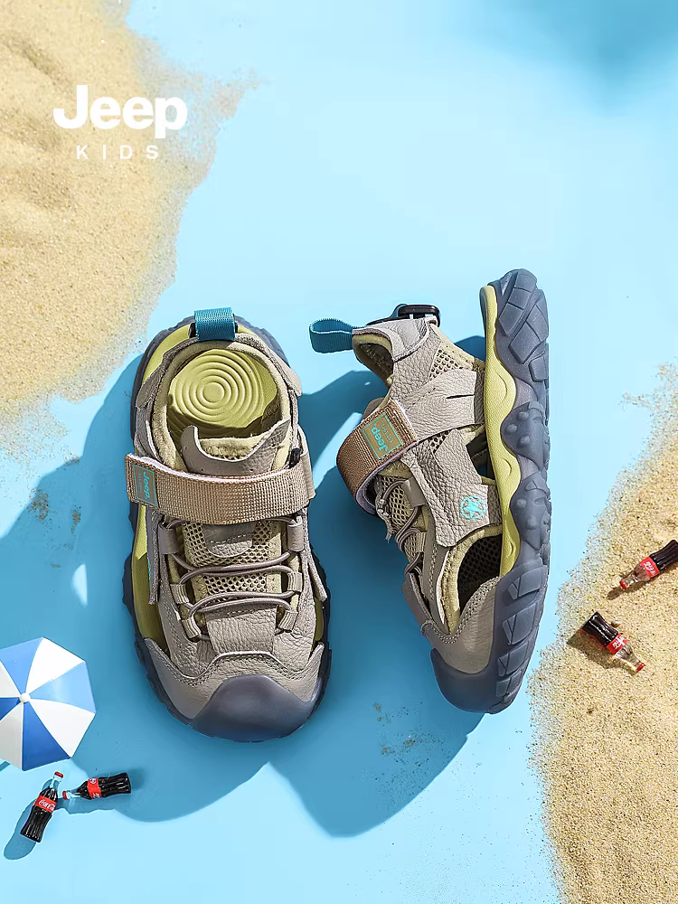 Giày sandal trẻ em mùa hè kiểu kín mũi đế mềm da bò dành cho trẻ lớn hơn, mẫu mới 2024, giày đi biển cho bé trai