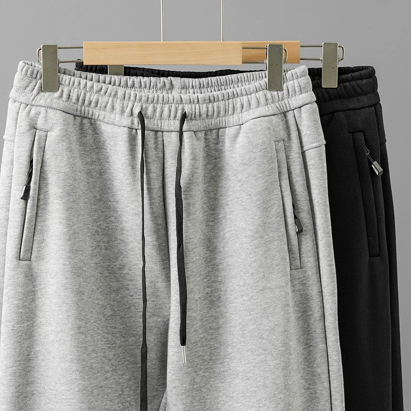 Quần jogger nam OMZM400G chất liệu nỉ dày dặn, mùa đông 2024, dáng rộng, màu trơn, có túi, quần dài giữ ấm