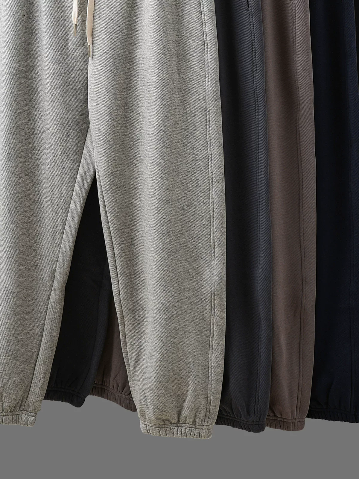 Quần jogger lót lông cừu OMZM dành cho nam, quần dày ấm mùa đông mới, quần thể thao dệt kim dáng rộng phong cách Mỹ.