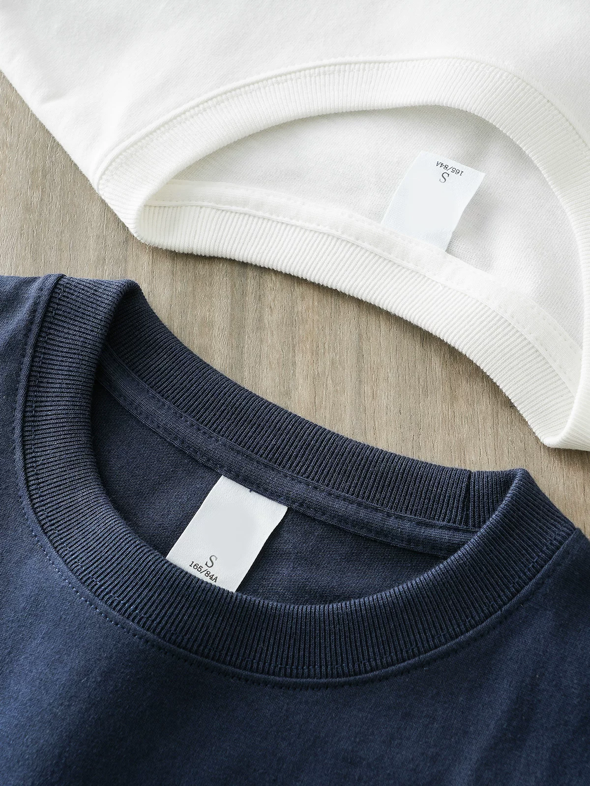 Áo thun nam cotton 100% dày dặn 320G, tay ngắn, kiểu mới hè 2025, phong cách retro Mỹ, in chữ, tay lửng thời thượng