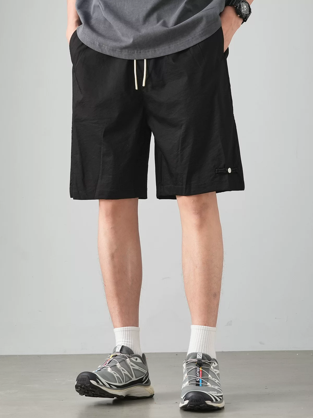 Quần short lụa băng phong cách Trung Quốc mới của OMZM dành cho nam, quần short chạy bộ mỏng nhanh khô mùa hè, quần short thể thao đi biển thông thường