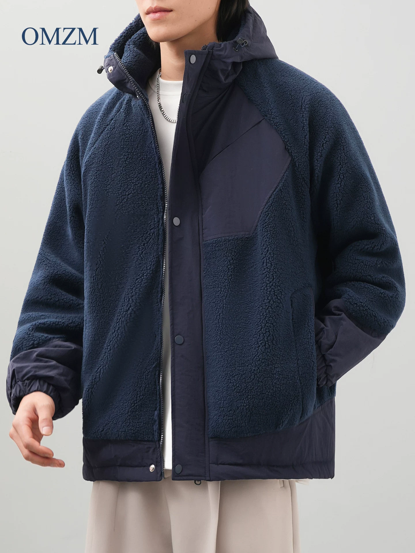 Áo khoác cotton có mũ trùm đầu kiểu Mỹ OMZM dành cho nam, quần áo mùa đông có lớp lót lông cừu, áo khoác dày và ấm áp, áo khoác lông cừu phối màu.