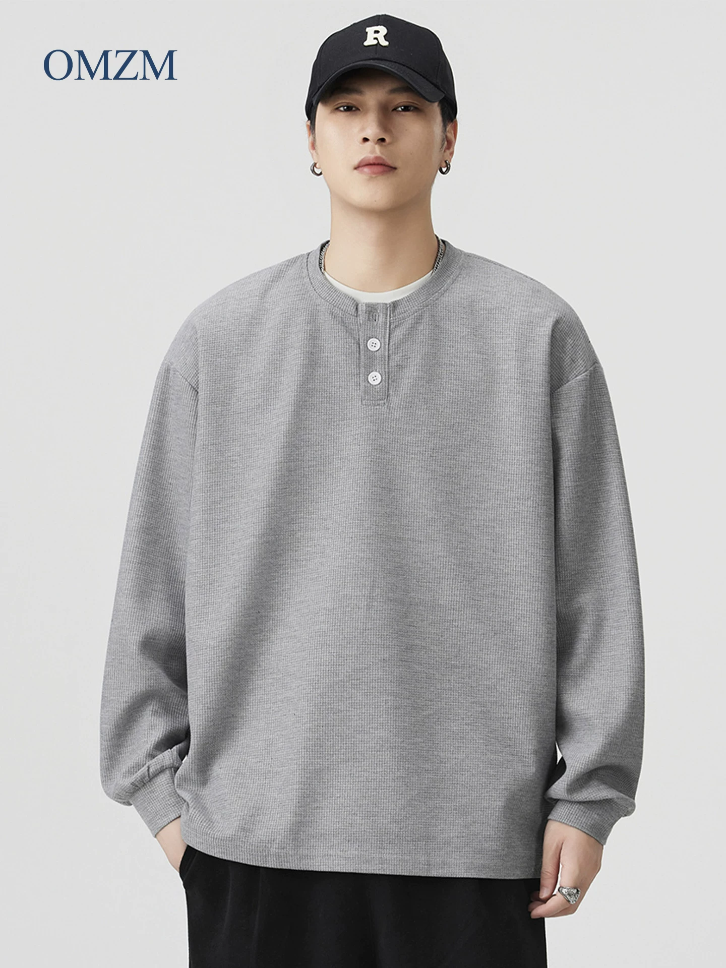 Áo thun cổ henley chất liệu dày dặn OMZM dành cho nam, kiểu dáng thu đông phong cách Mỹ đơn giản, chất liệu vải waffle dệt kim, tay áo dài, kiểu dáng rộng, màu trơn, áo trơn mặc trong.