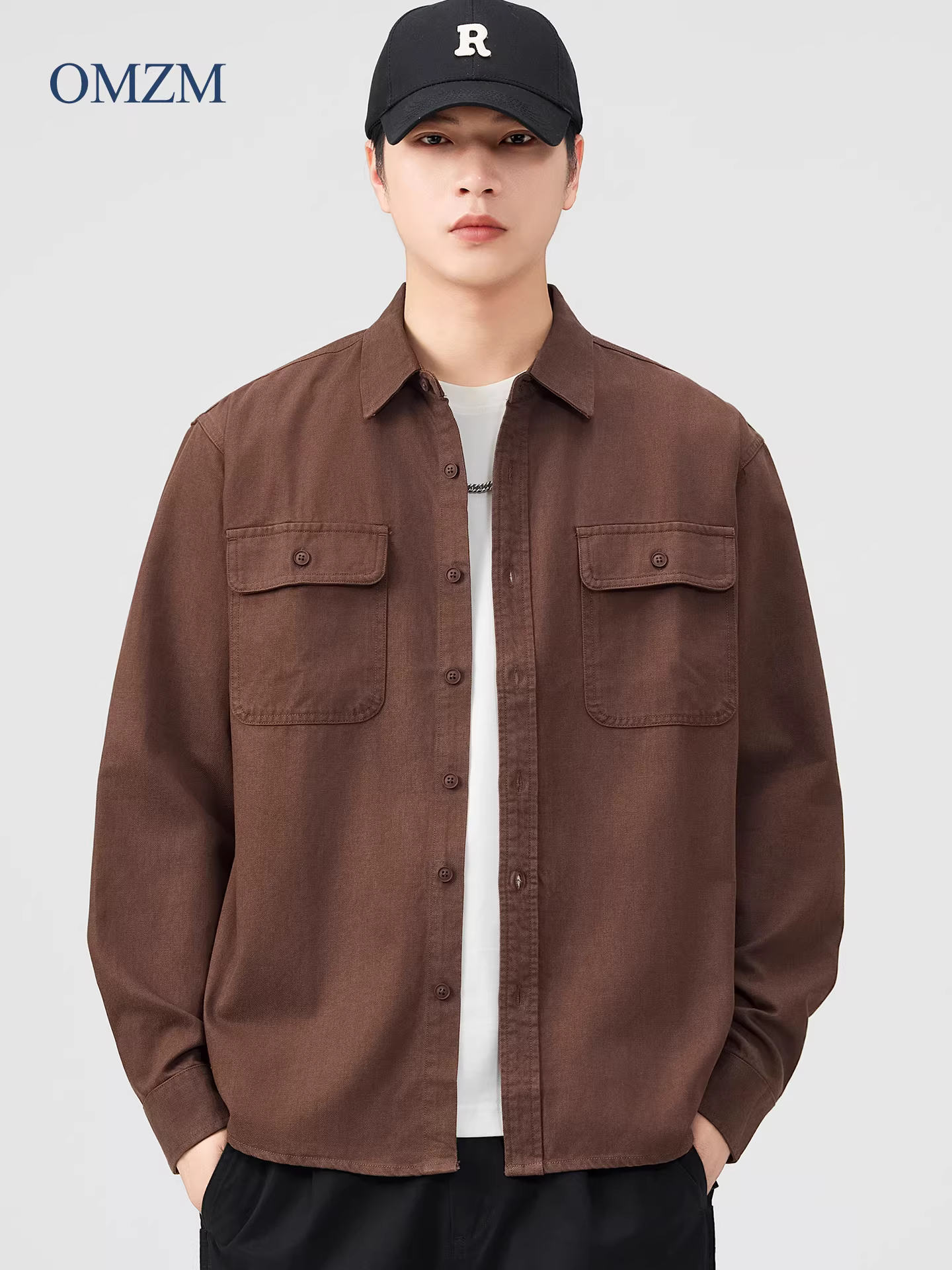 Áo sơ mi dài tay dành cho nam giới của OMZM, áo sơ mi có túi màu trơn phong cách cổ điển mùa thu của Mỹ, áo khoác dáng rộng