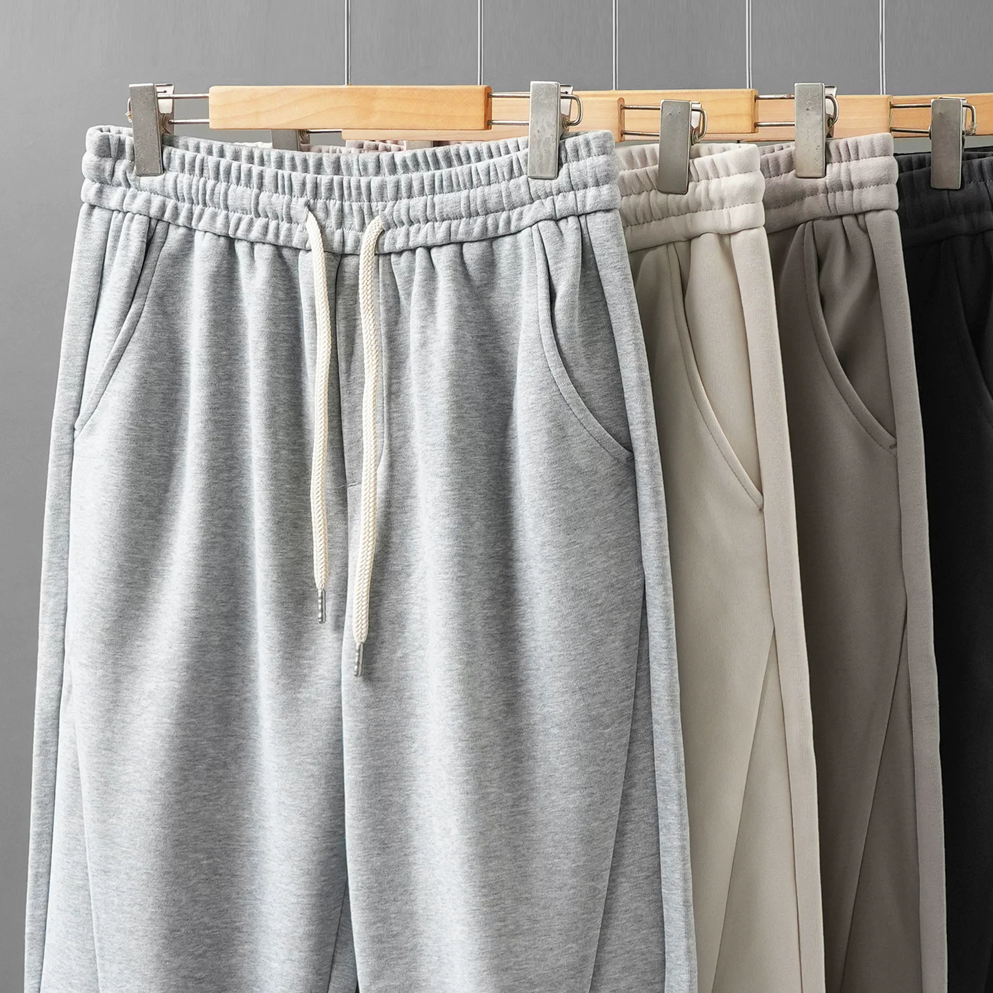 Quần thể thao hạng nặng kiểu Mỹ OMZM dành cho nam, thiết kế mùa thu, quần ống thẳng rộng, quần lửng màu xám thông thường