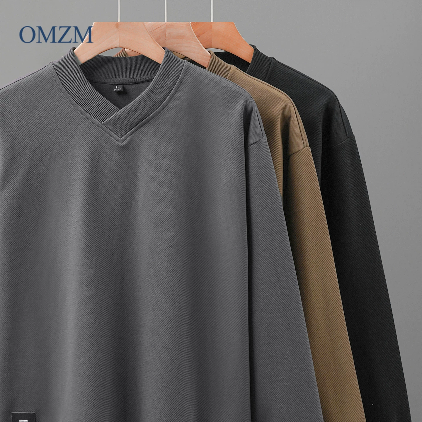 Áo len cổ chữ V hạng nặng OMZM380G dành cho bé trai, áo chui đầu dài tay lệch vai phong cách cổ điển kiểu Mỹ mùa thu