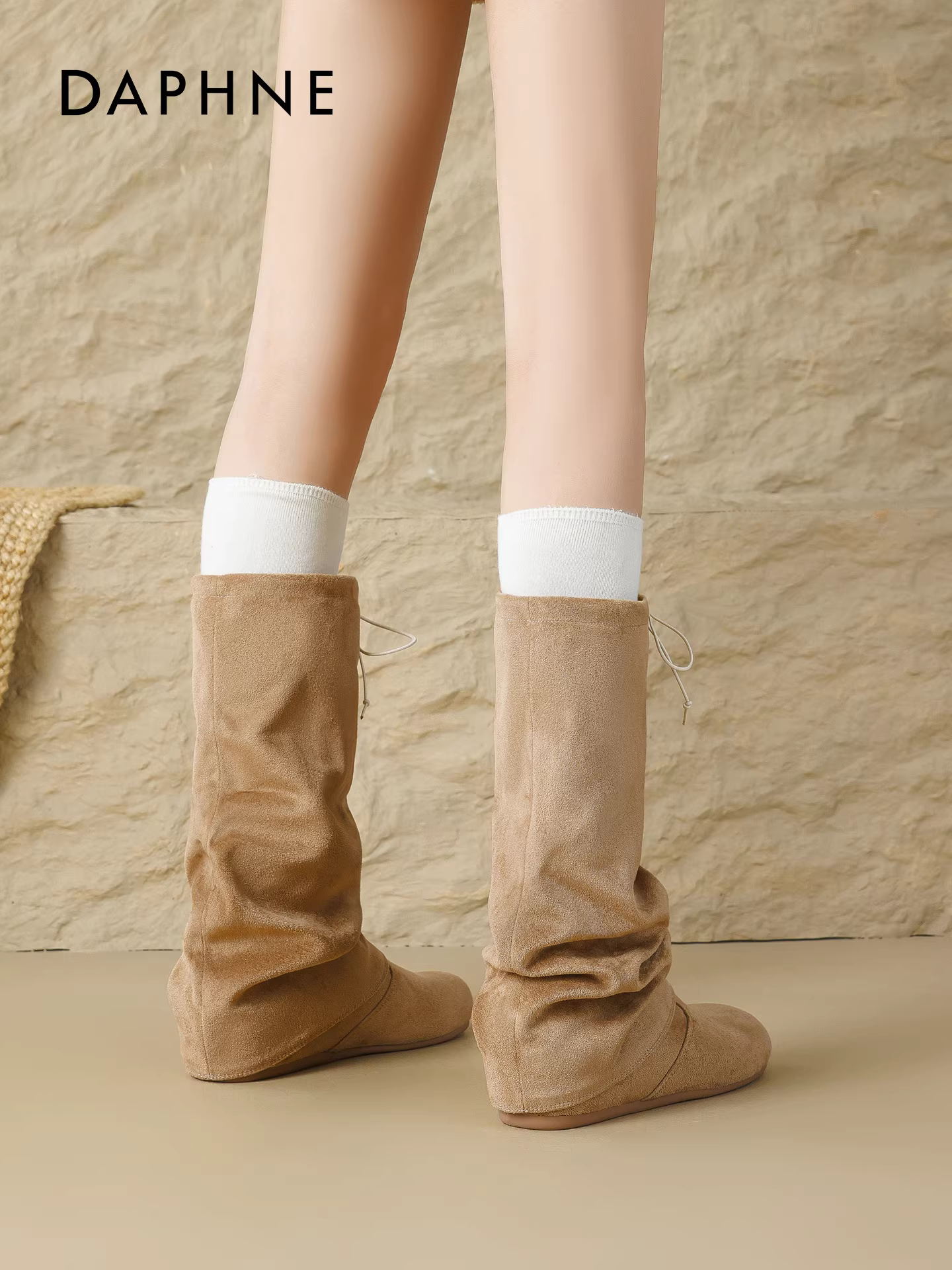 Giày bốt nữ Daphne Maillard cao cổ mùa thu đông 2025 kiểu mới, đế độn tăng chiều cao, kiểu cao bồi miền Tây.