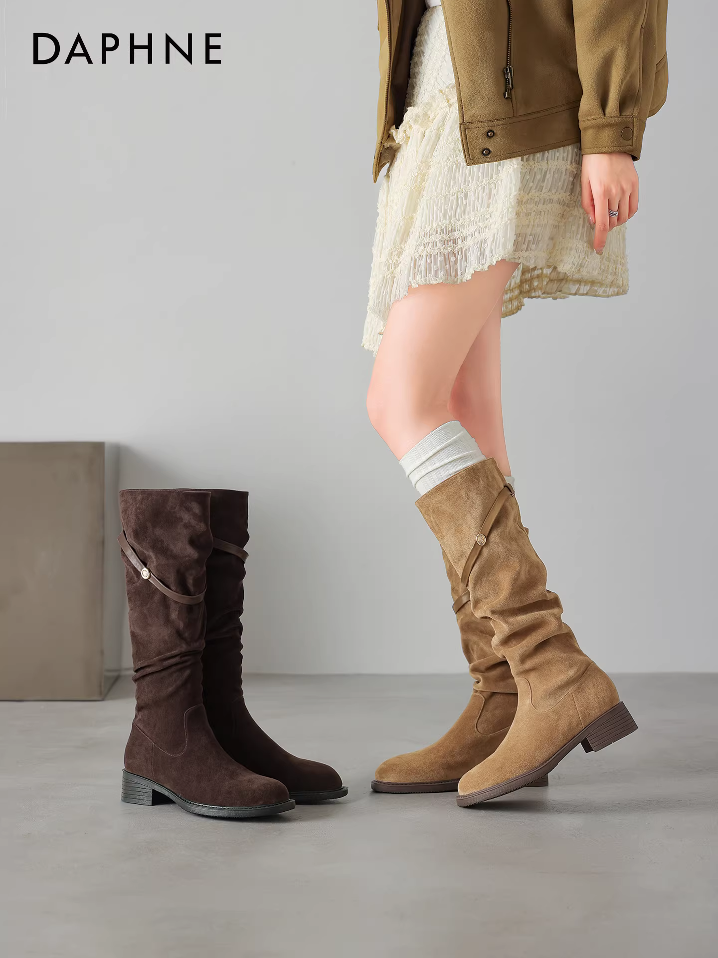 Giày bốt cao cổ Daphne nữ, kiểu mới mùa đông 2025, kiểu Melard, màu nâu, kiểu cao bồi miền Tây.
